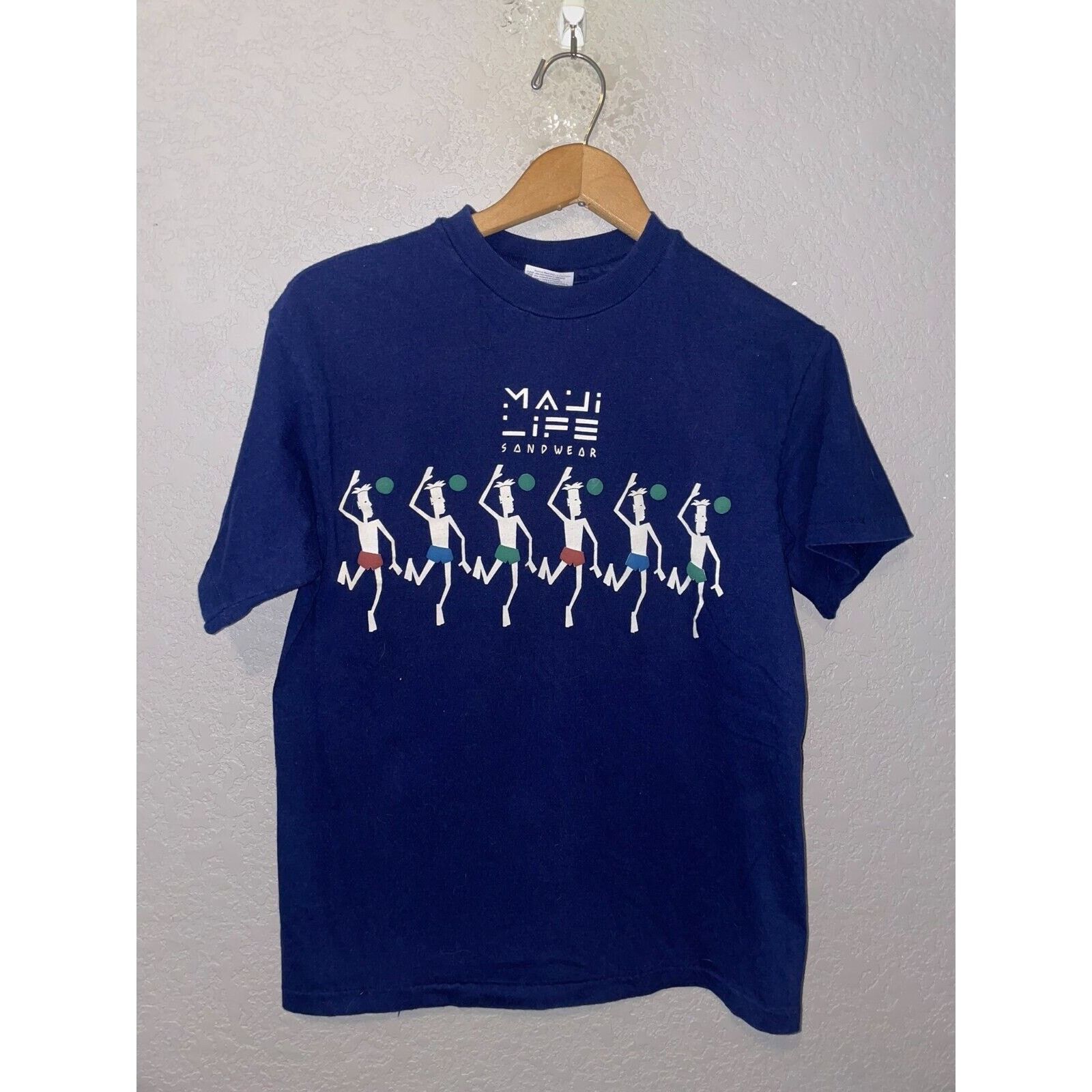 Hanes Vintage Maui Shirt Life Sandwear Beach Volleyball Tee 80s M Hoodie, Sweatshirt | PodTeesHub.com