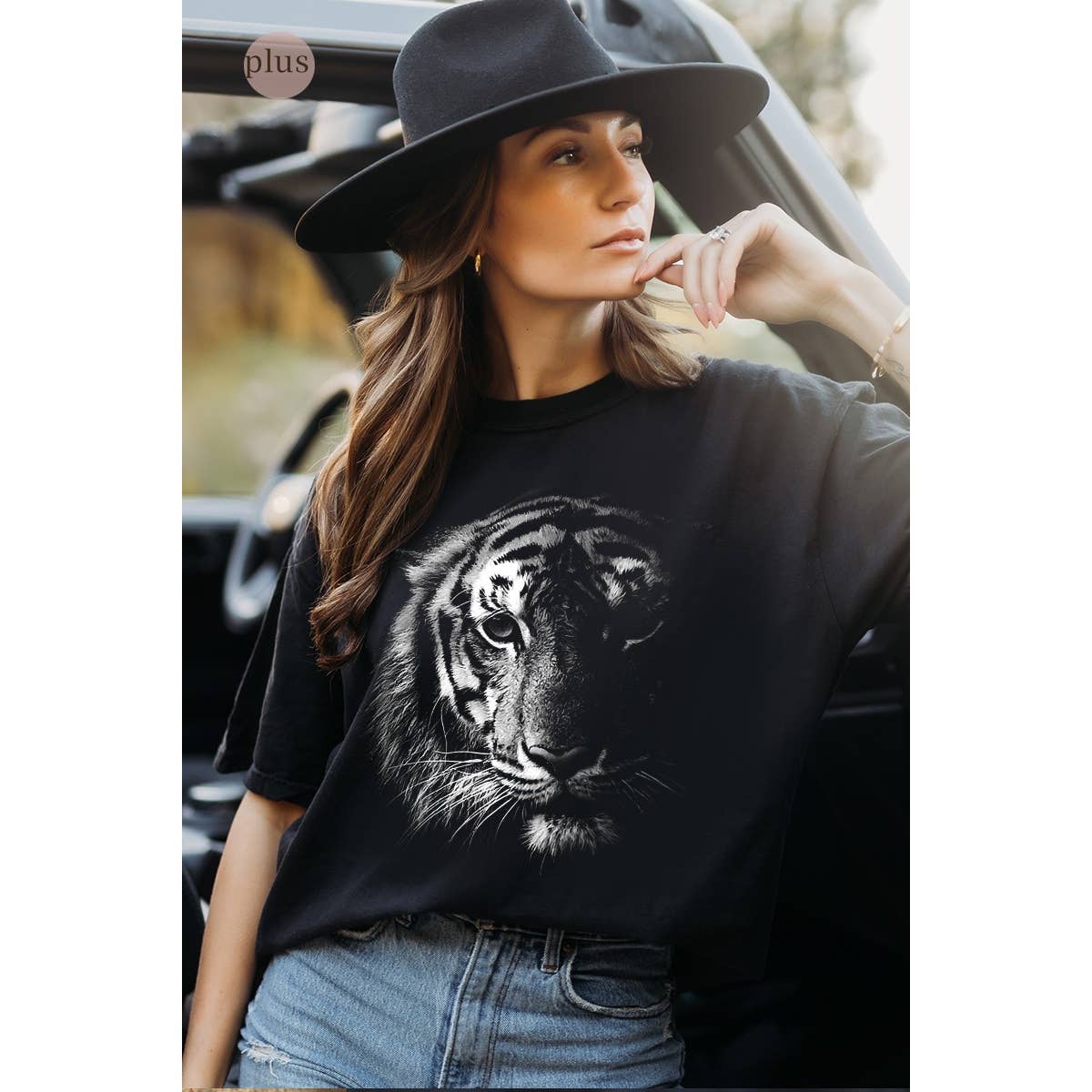 Tiger Vintage Graphic Plus Tee Hoodie, Sweatshirt | PodTeesHub.com