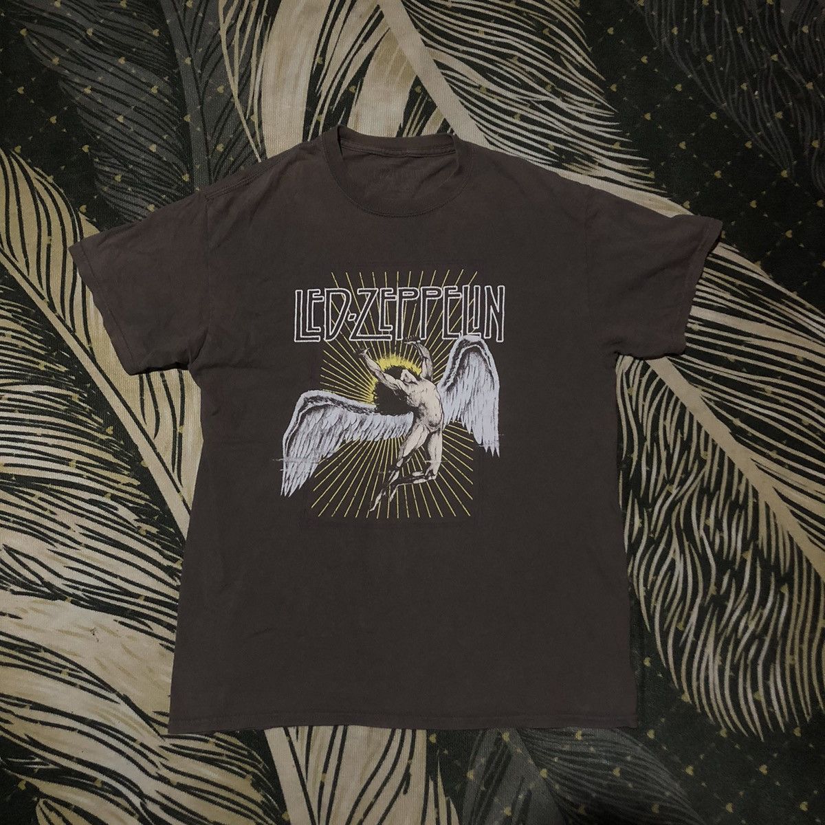 Zeppelin Led Zeppelin Band Tee Shirt Hoodie, Sweatshirt | PodTeesHub.com