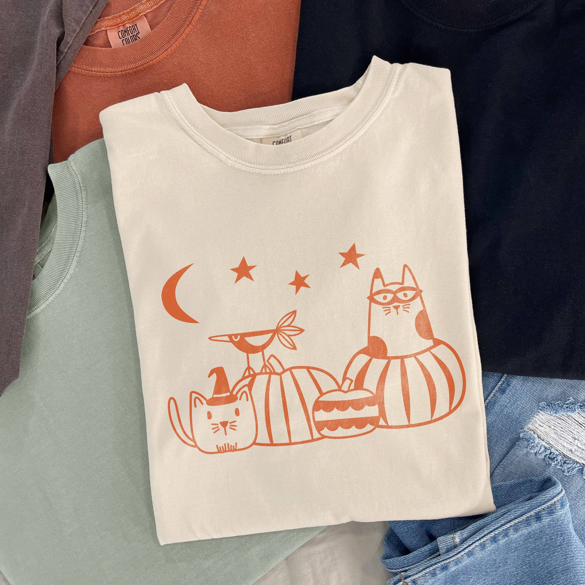 Pumpkin Patch Cats Halloween Comfort Colors T-Shirt Hoodie, Sweatshirt | PodTeesHub.com