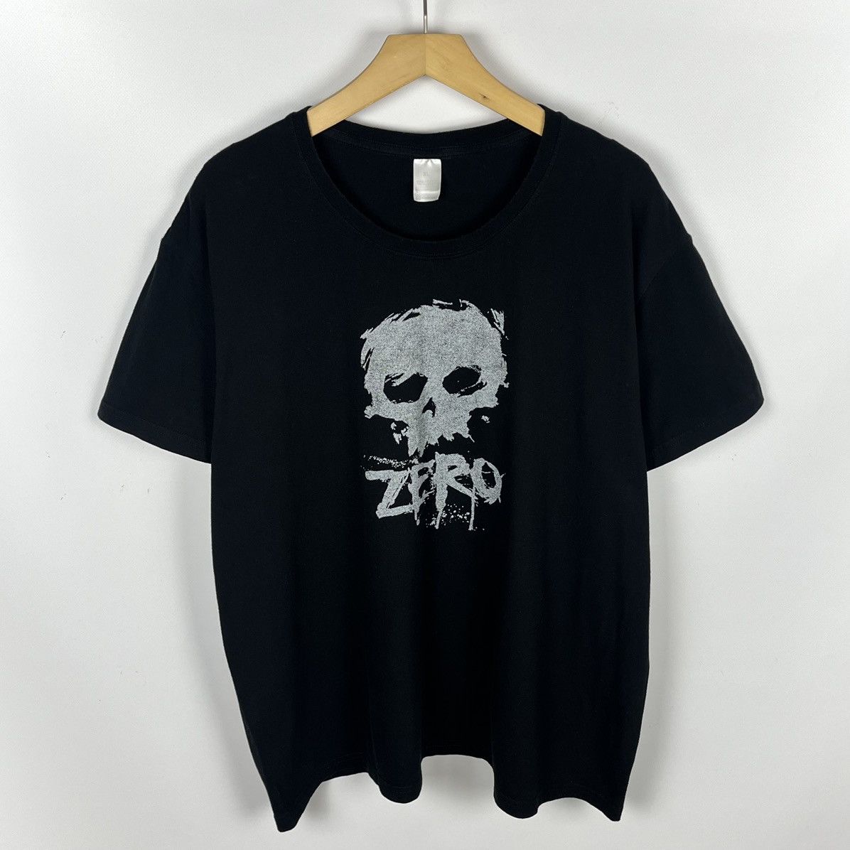 Vintage Hook Ups Zero Skateboarding Skulls Y2k Tee 90 S Hoodie, Sweatshirt | PodTeesHub.com