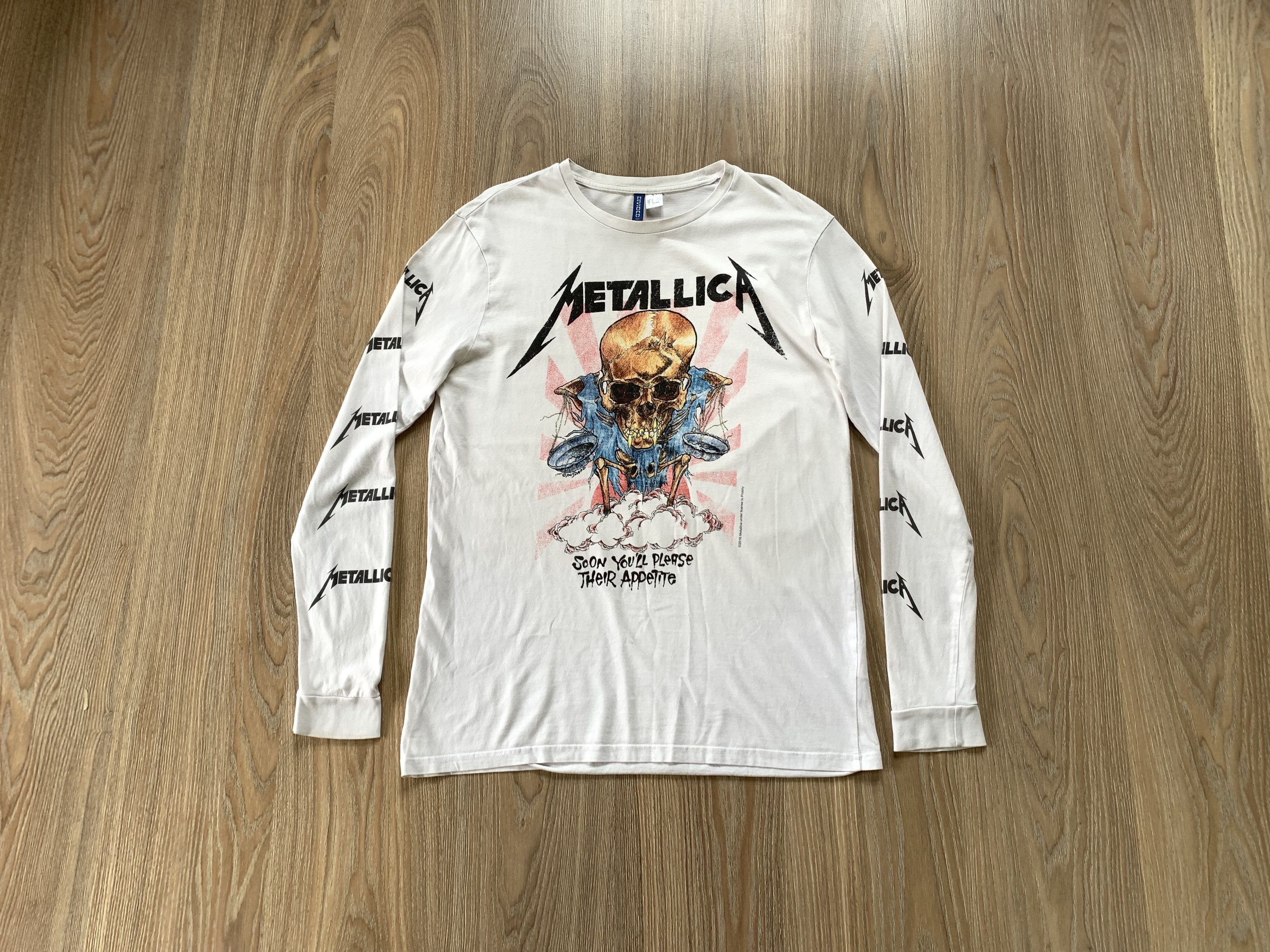 H M X Metallica H M Printed Metallica T-Shirts, Hoodie, Sweatshirt