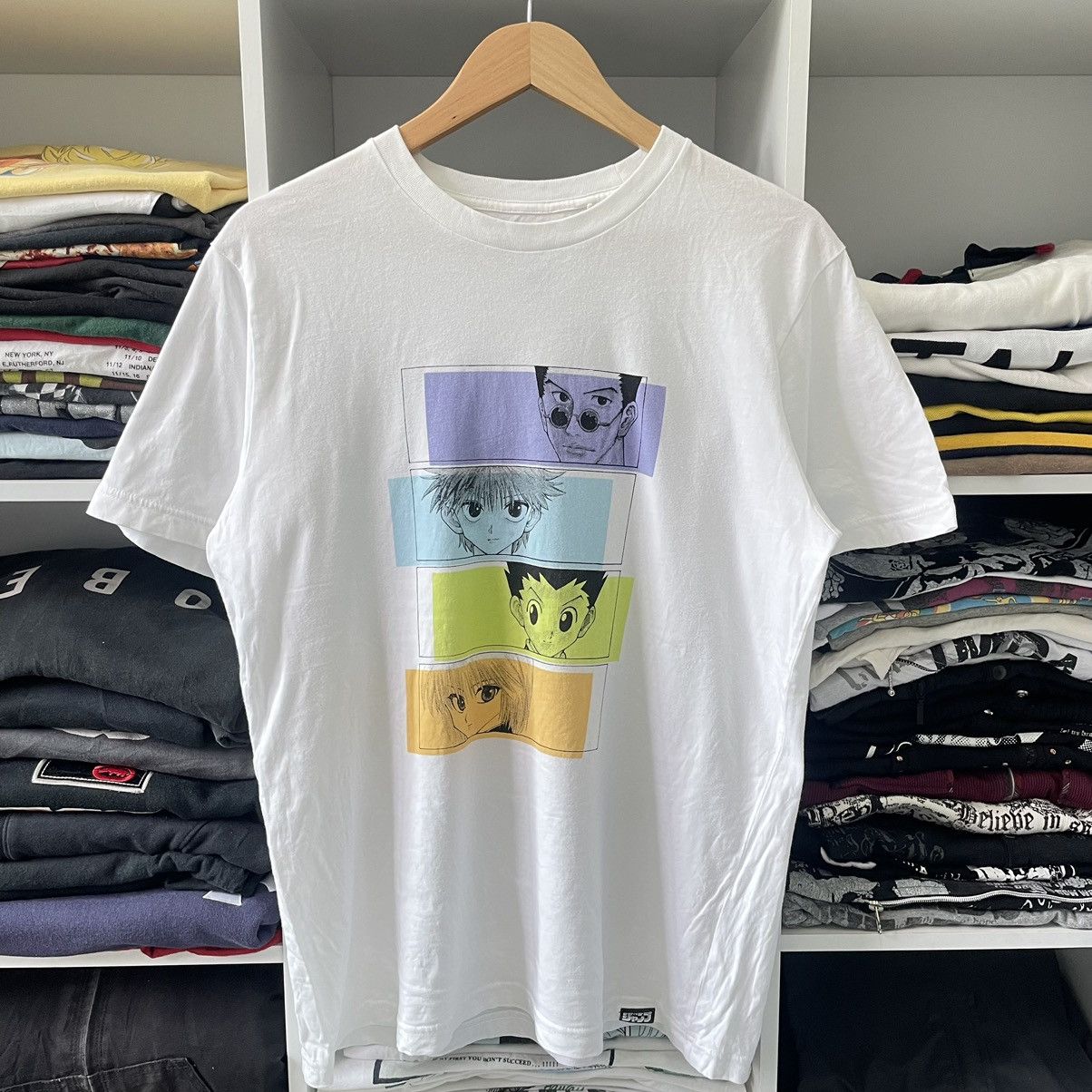 Hunter Uniqlo Shonen Jump Anime T-Shirts, Hoodie, Sweatshirt