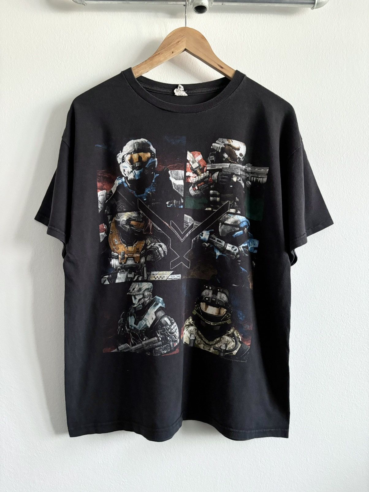 Vintage Faded Halo Xbox Video Game Black Tee Shirt Hoodie, Sweatshirt | PodTeesHub.com