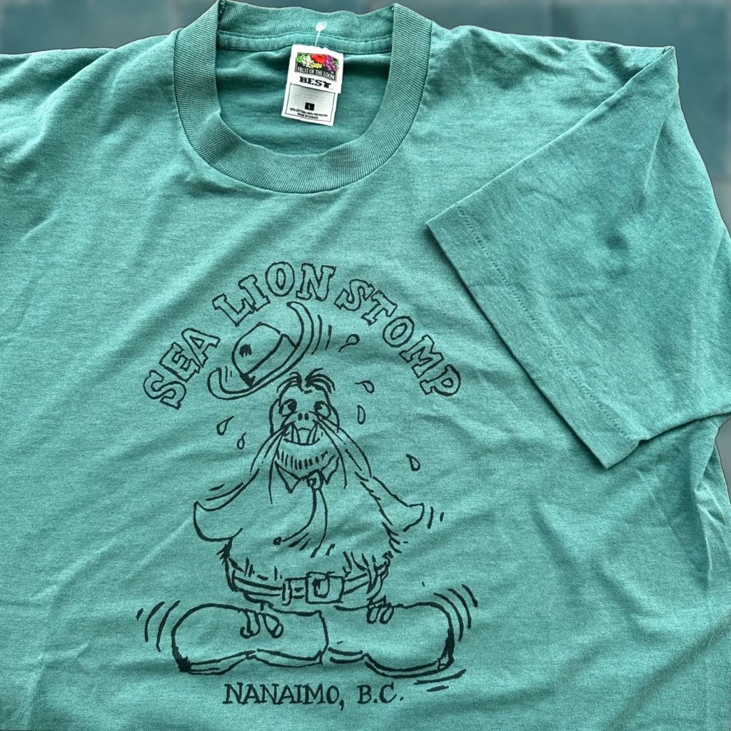 Vintage Sea Lion Stomp Funny Nanaimo Bc T Shirt Canada Humor Single Animals Rap Men L Green Hoodie, Sweatshirt