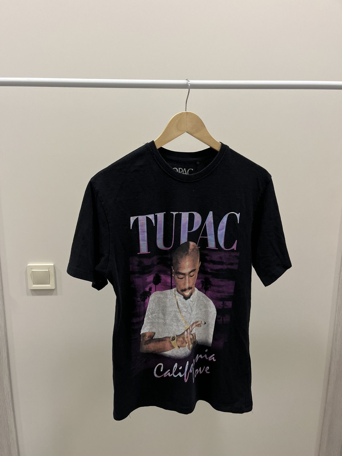 Rap Tees Vintage 2pac Tupac Shakur Rap Tee Rare Streetwear Aop Faded Hoodie, Sweatshirt | PodTeesHub.com