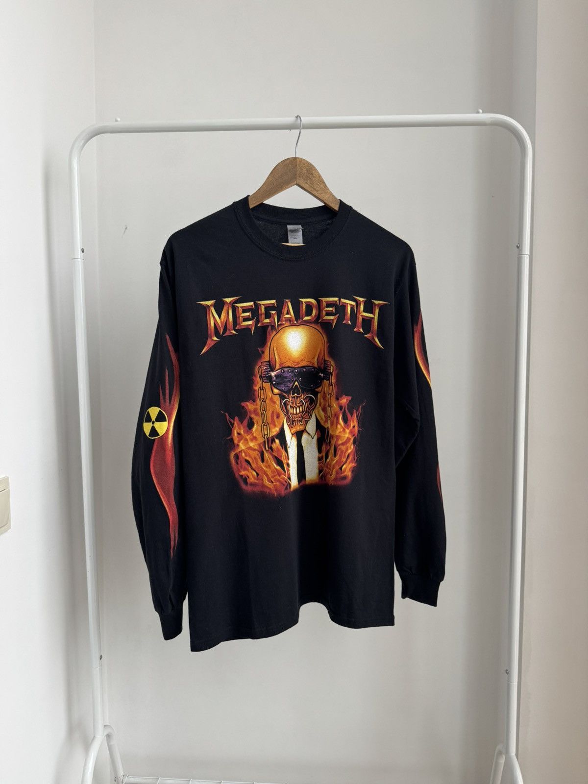 Band Tees Vintage Megadeth Flame Long Sleeve Y2k Band Rock Size M Hoodie, Sweatshirt | PodTeesHub.com