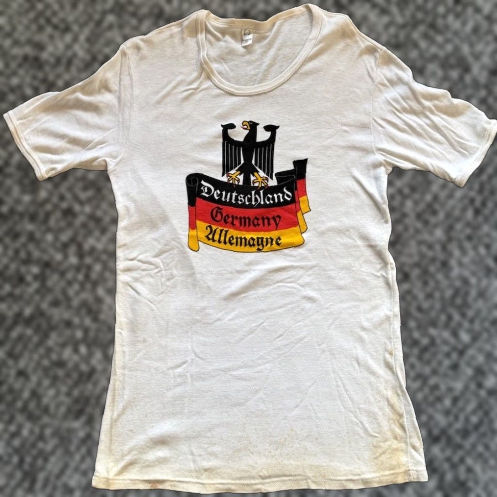 Vintage Deutschland Germany Allemagne Souvenir T Shirt L White 70s Oktoberfest 1970s Unisex Hoodie, Sweatshirt