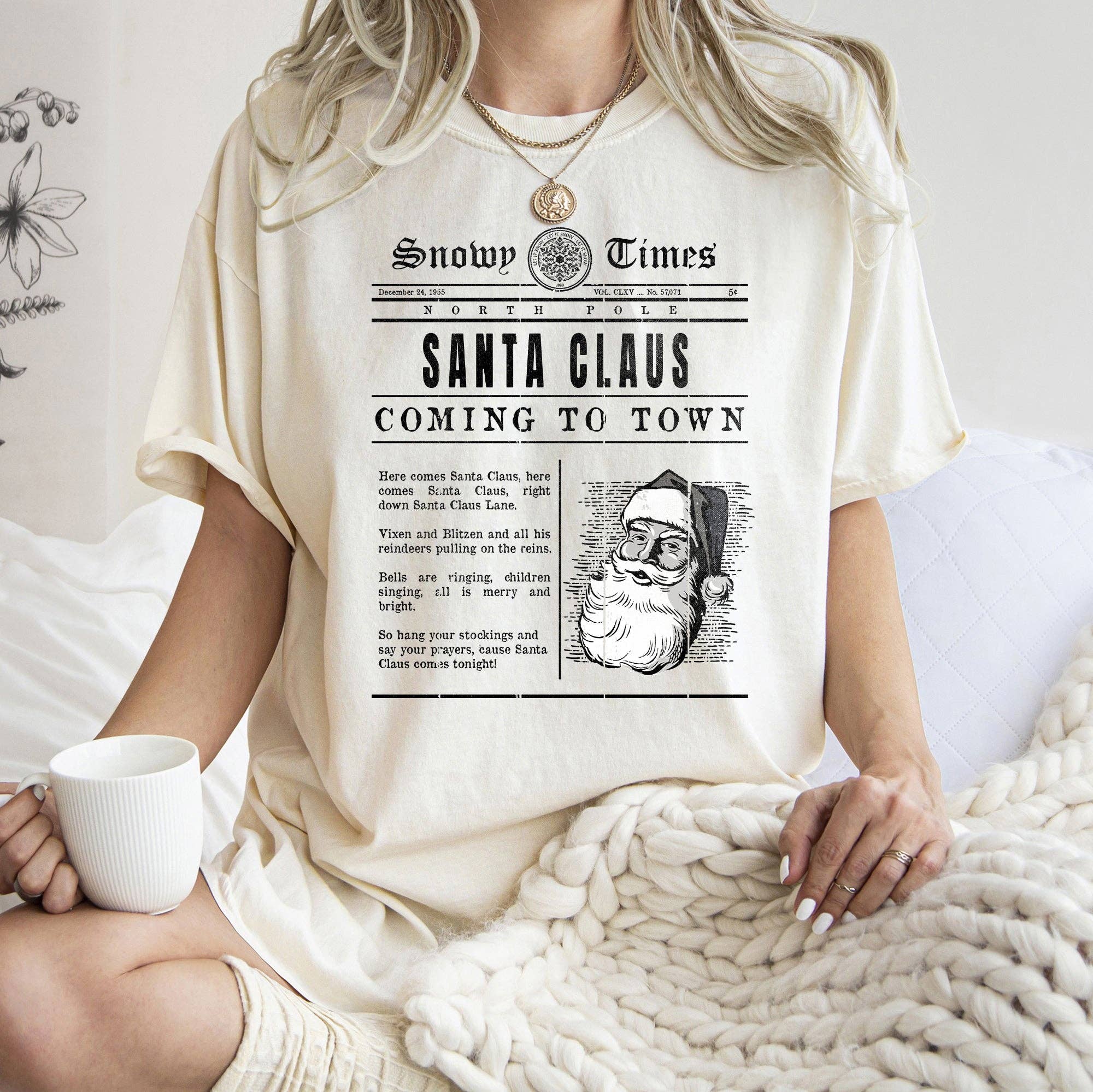 Santa Claus Is Coming To Town, Retro Newspaper Tshirt Hoodie, Sweatshirt | PodTeesHub.com