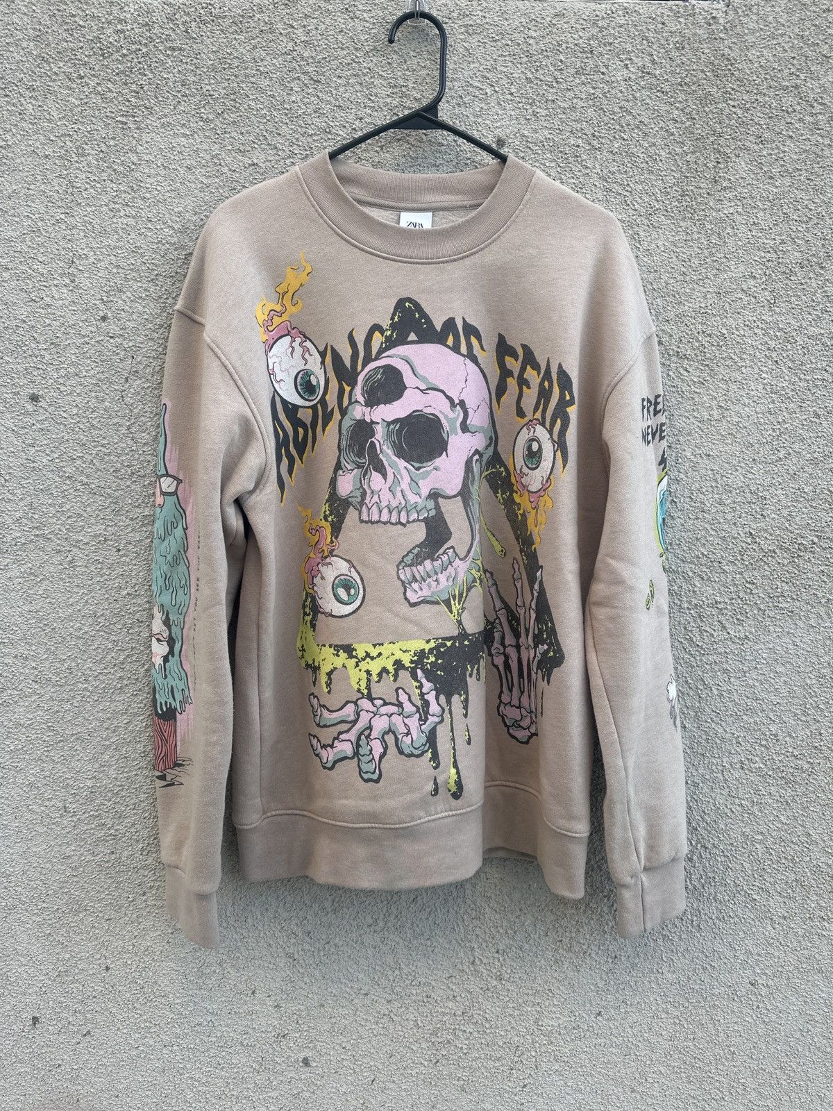 Zara Skull Graphic Sweatshirt T-Shirts, Hoodie | PodTeesHub.com