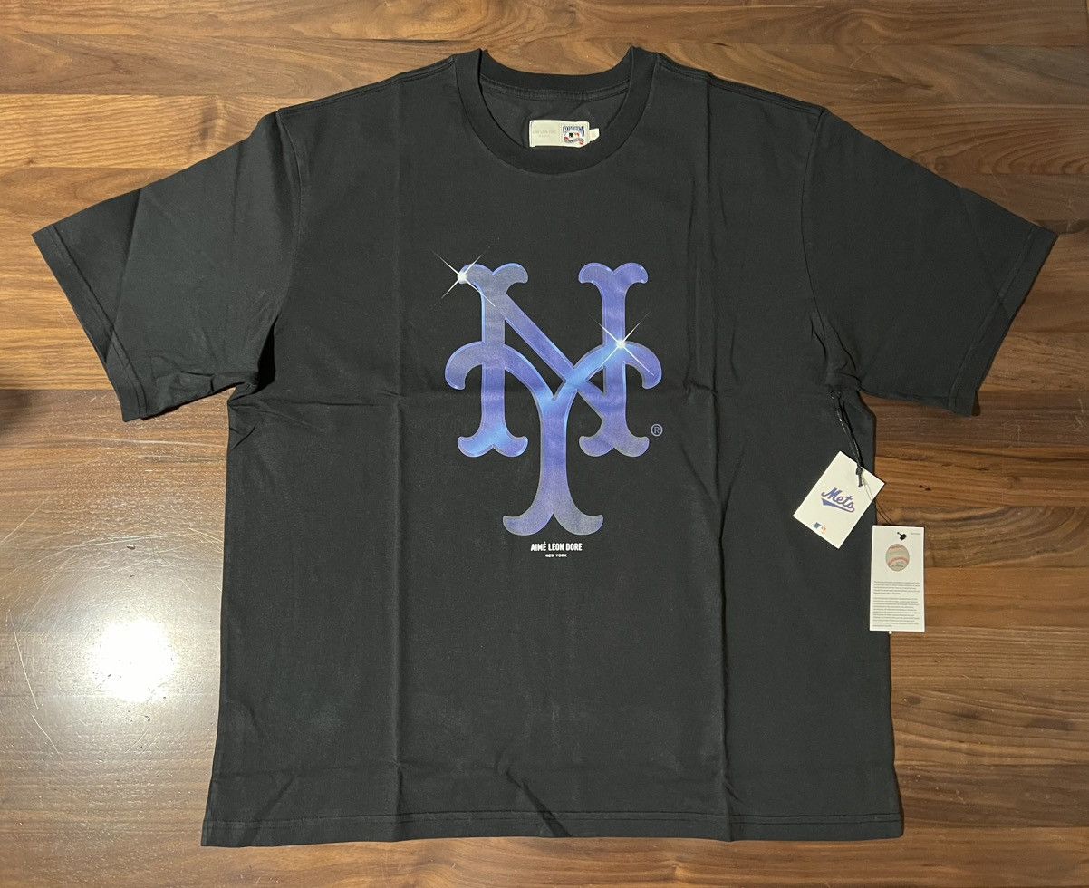 Leon Dore Aime Leon Dore Ald New York Mets Big Logo Short Sleeve T-Shirts, Hoodie, Sweatshirt