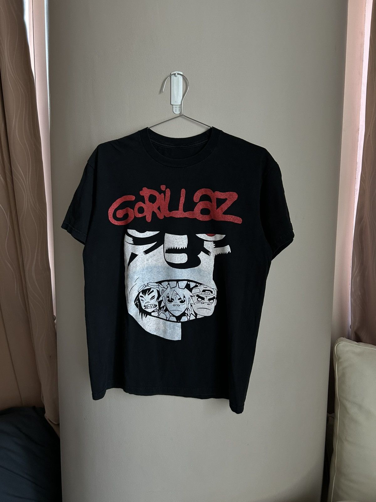 Tees Gorillaz Band T Shirt Blur Oasis Demon Days Y2k Vintage Hoodie, Sweatshirt | PodTeesHub.com