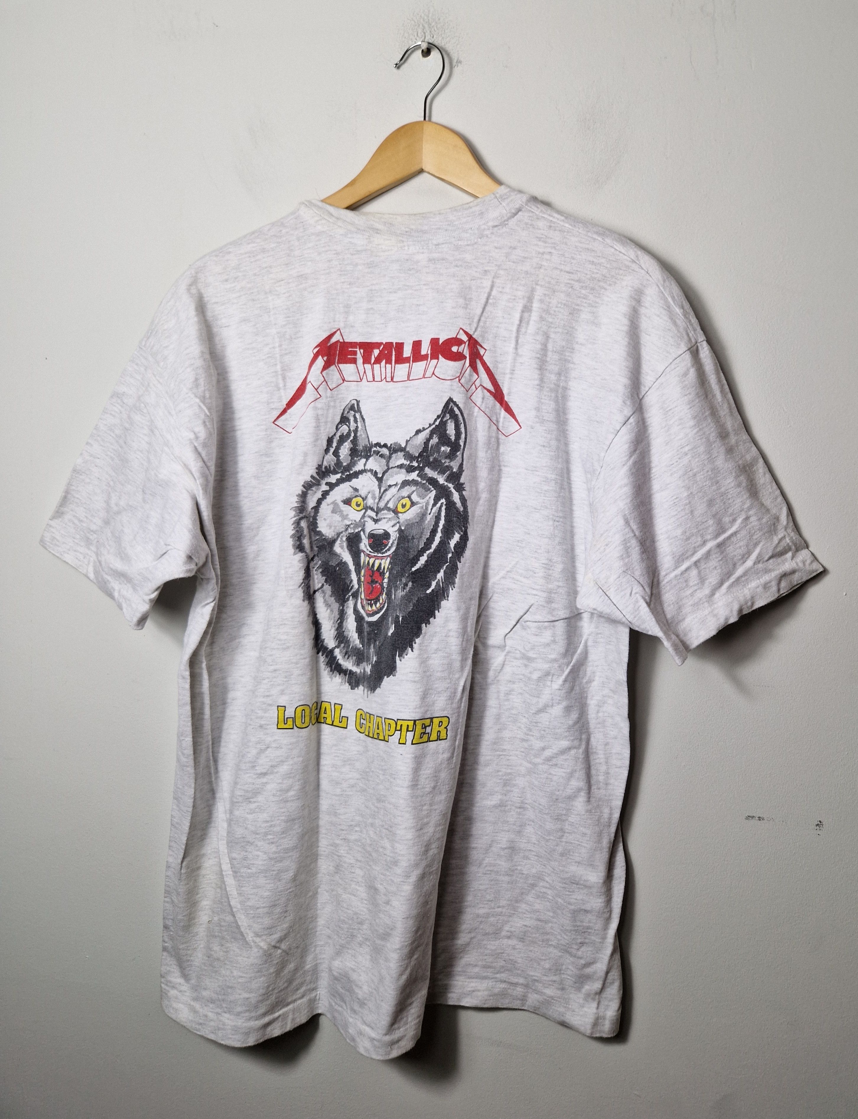Vintage Metallica Wolf Hanes Tee Hoodie, Sweatshirt | PodTeesHub.com