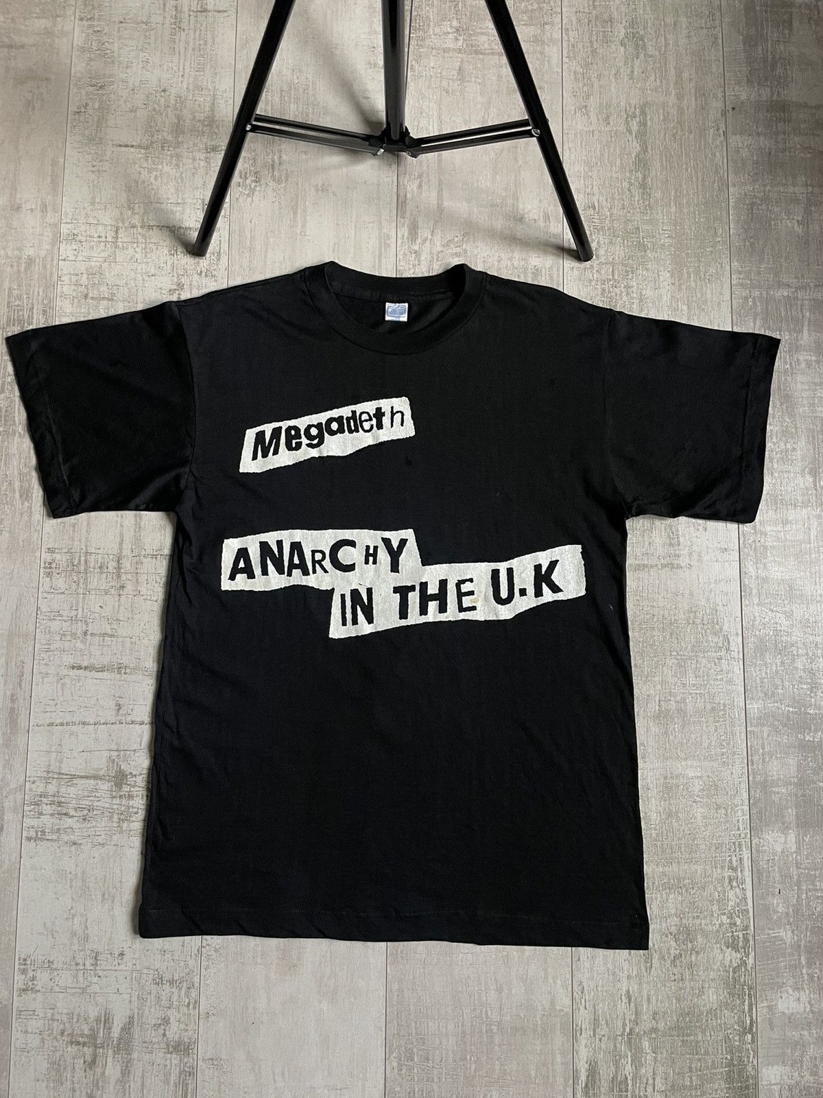 Band Tees Rare Vintage Megadeth 1988 Anarchy In The U K T Shirt Hoodie, Sweatshirt | PodTeesHub.com