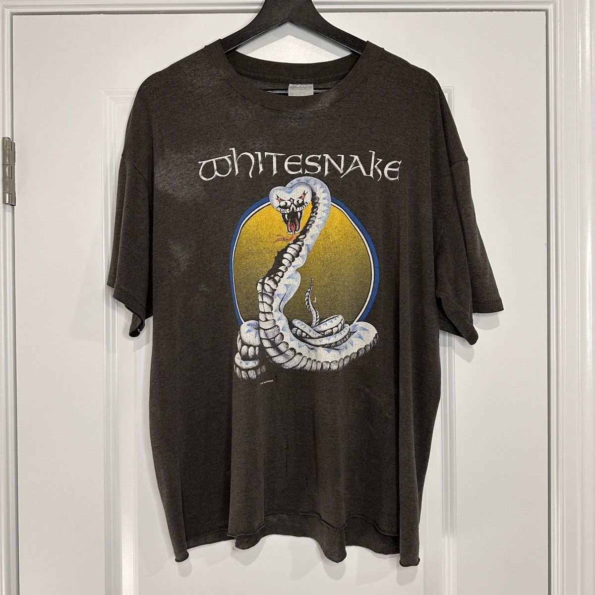 1987 Whitesnake Vintage Paper Thin T-Shirts, Hoodie, Sweatshirt