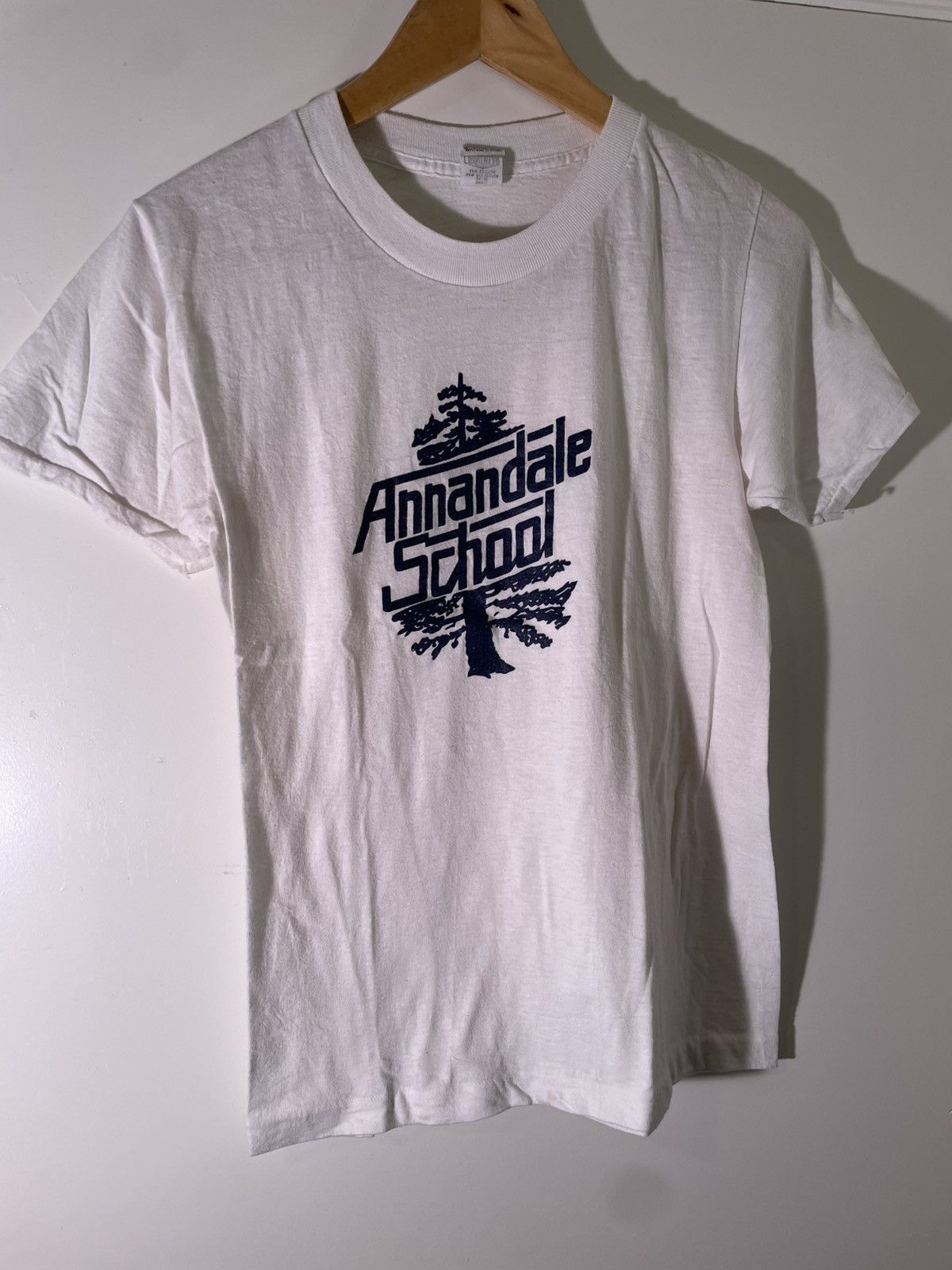 Vintage 70 S 80 S Vtg Vintage Annandale School Tree Retro Tee Shirt Hoodie, Sweatshirt | PodTeesHub.com