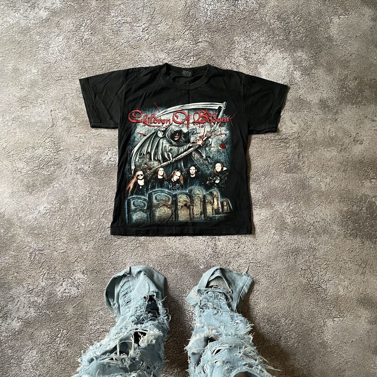 Gildan X Vintage Vintage Y2k Children Blood Face Dead Skulls Tour Horror Tee Hoodie, Sweatshirt | PodTeesHub.com