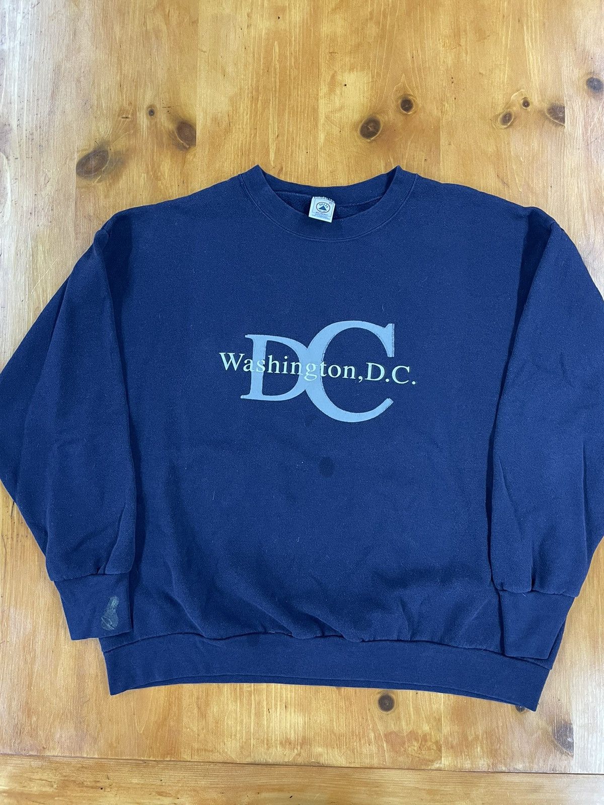 Vintage Crewneck Washington Dc Vintage Sweatshirt T-Shirts, Hoodie | PodTeesHub.com