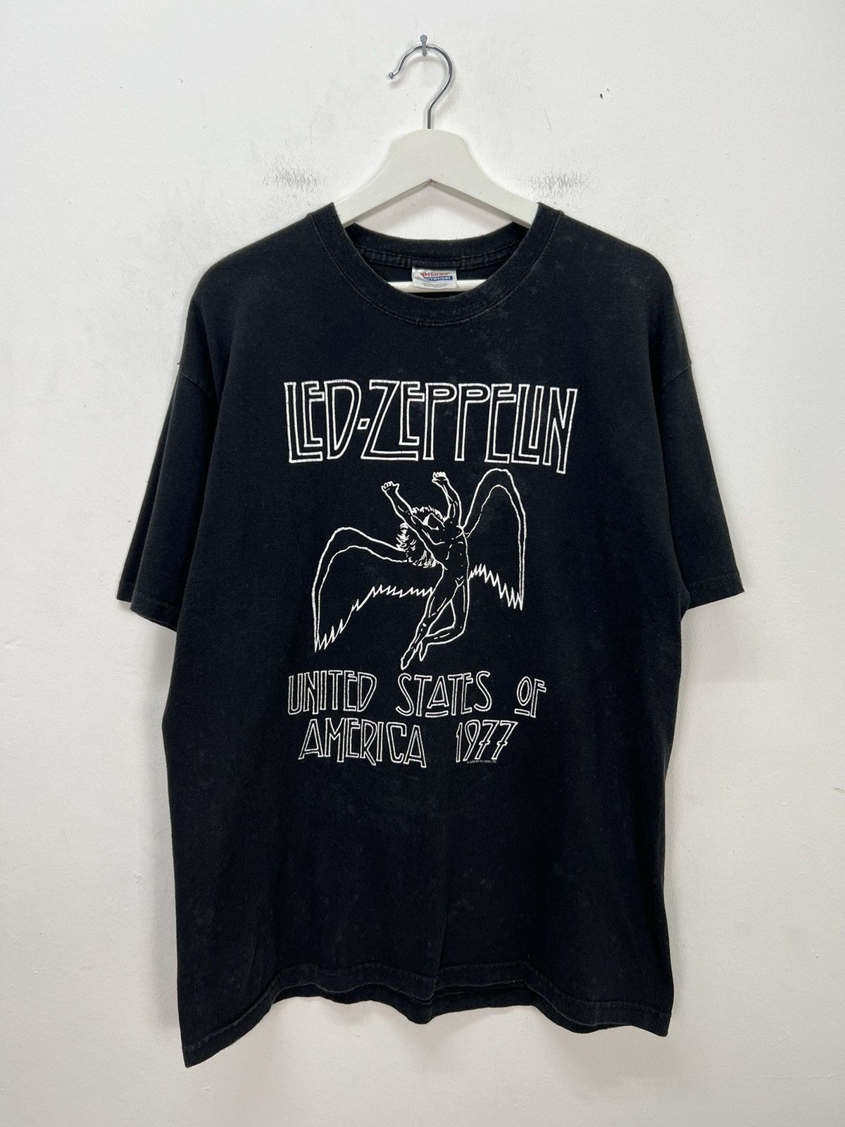 Led Zeppelin X Vintage Vintage Y2k Led Zeppelin 2003 Tee Hoodie, Sweatshirt | PodTeesHub.com