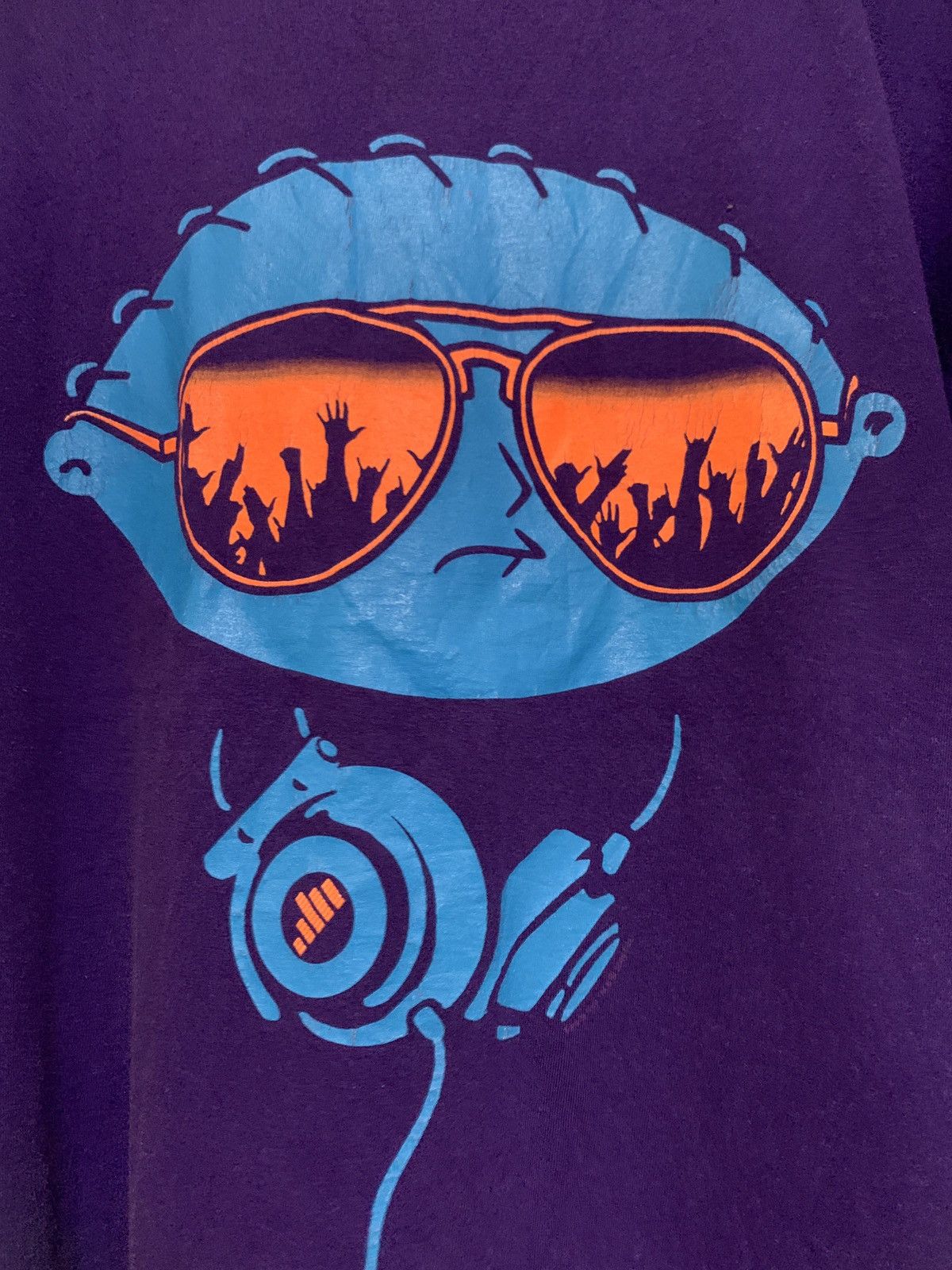 Vintage Family Guy Vd14 T-Shirts, Hoodie, Sweatshirt | PodTeesHub.com