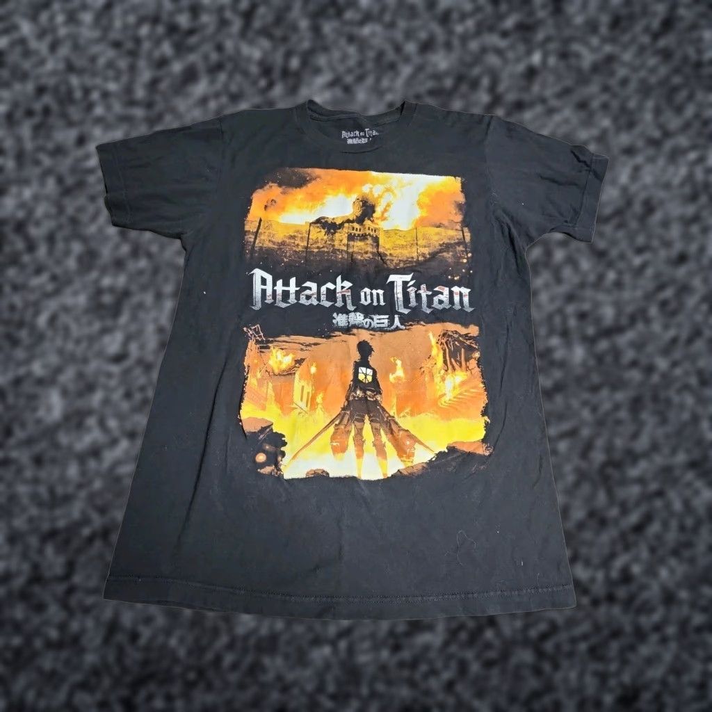 Vintage Attack Titan Short Sleeve Cotton Black Anime M T-Shirts, Hoodie, Sweatshirt