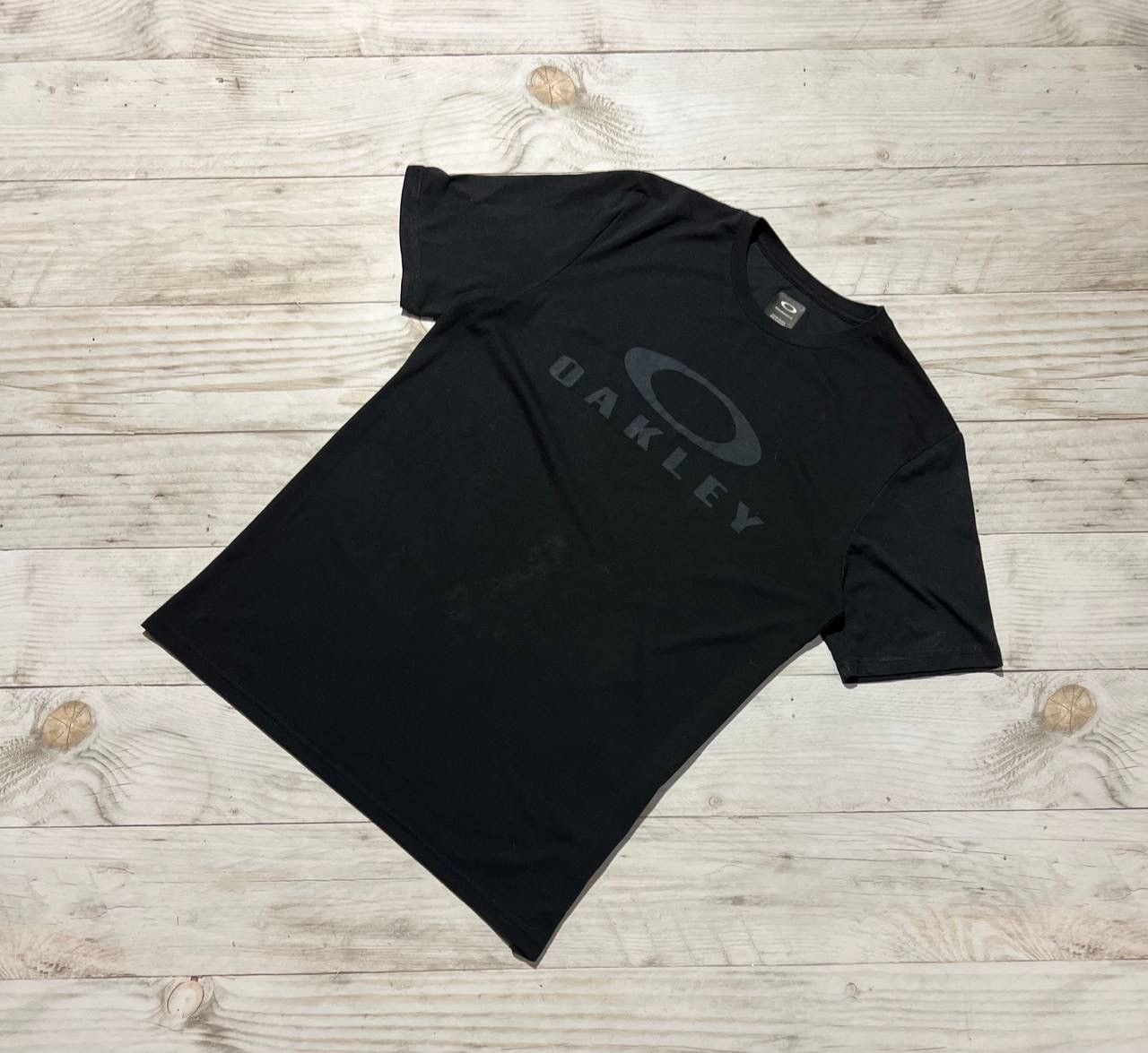 Oakley 90st Shirt 3d Centre Logo Men Size Xl Black Hoodie, Sweatshirt | PodTeesHub.com