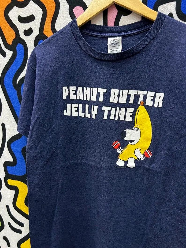 Vintage 2000s Family Guy Tshirt Size M Hoodie, Sweatshirt | PodTeesHub.com