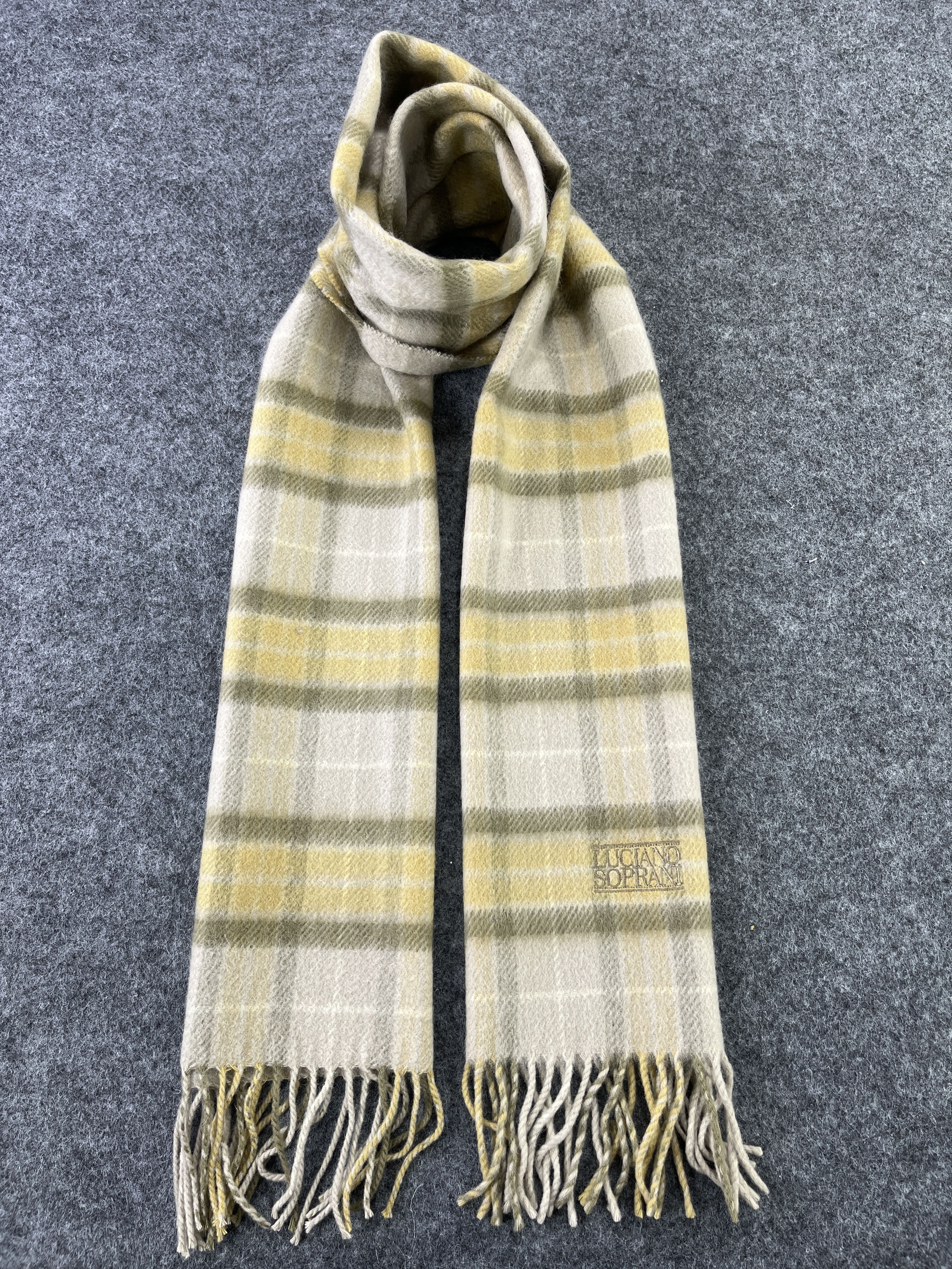 Vintage Luciano Soprani Scarves Muffler Neckwear T145 T-Shirts, Hoodie, Sweatshirt