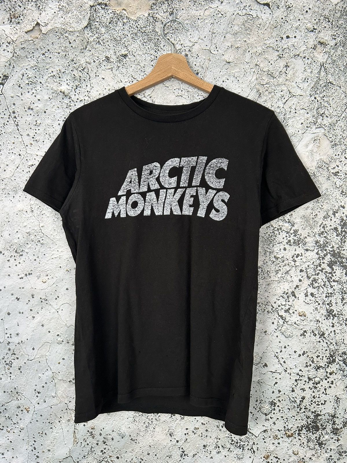 Band Tees Arctic Monkeys Rock Band Tee Streetwear Vintage Hoodie, Sweatshirt | PodTeesHub.com