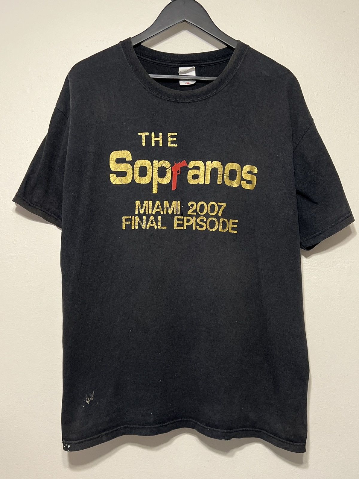 Vintage The Sopranos 2007 Miami Final Episode Marine Cast Crew Tee Hoodie, Sweatshirt | PodTeesHub.com