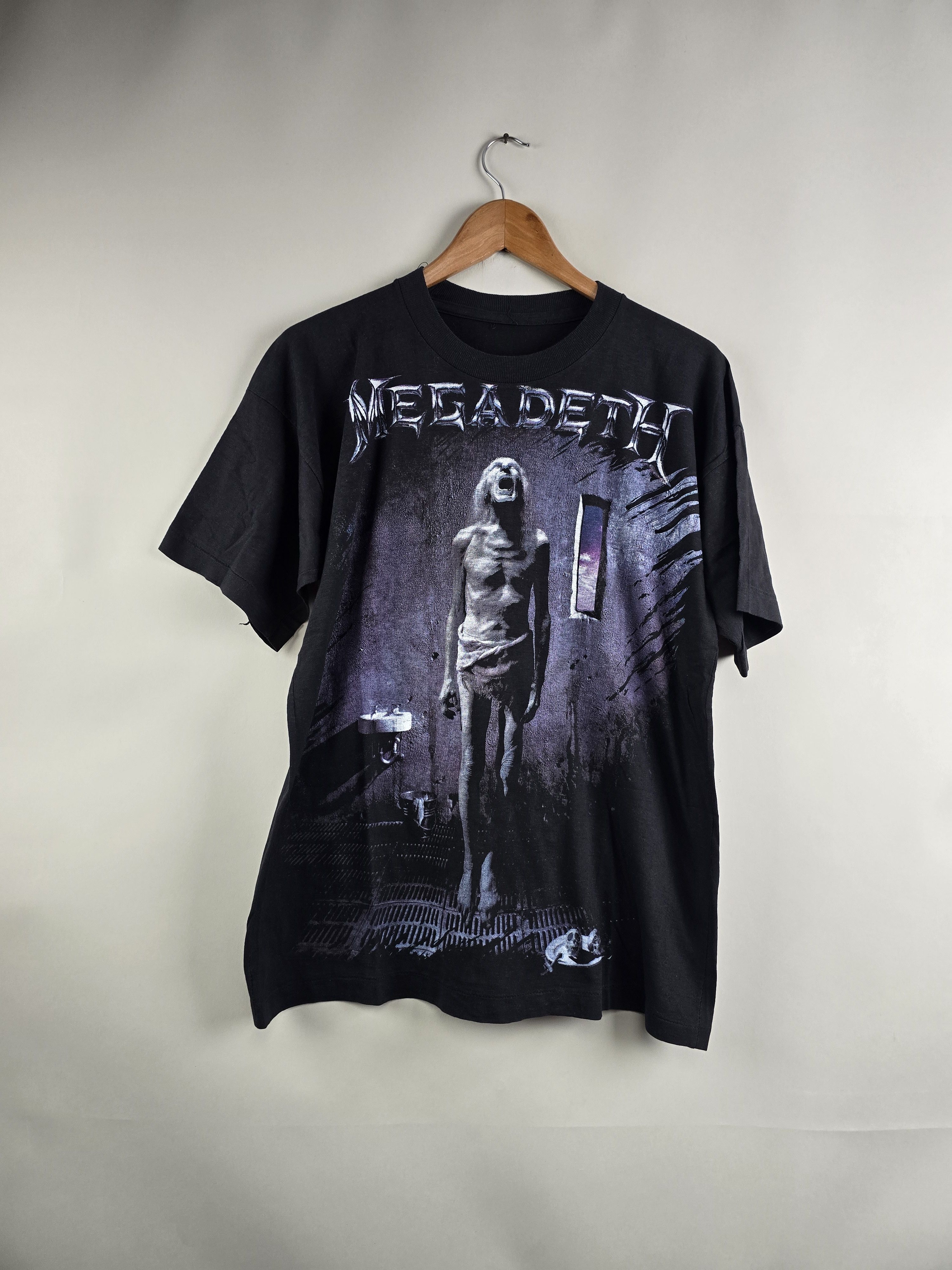 Megadeth X Vintage 90s Megadeth Monsters Of Rock L 21 5 27 5 T-Shirts, Hoodie, Sweatshirt | PodTeesHub.com