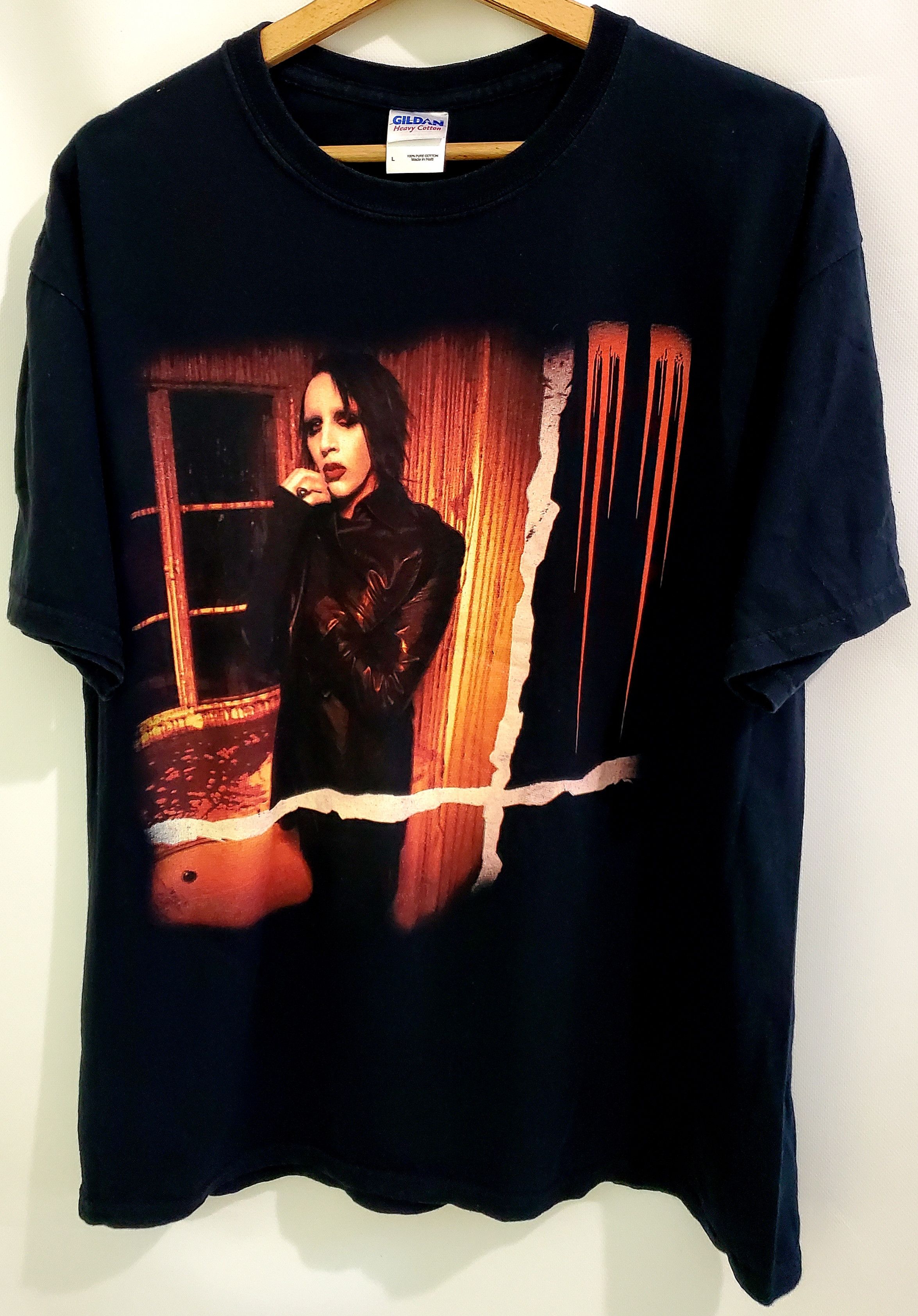 Marilyn Manson X Vintage Vintage Marilyn Manson T Shirt Tour Band Tee Rock Size L Hoodie, Sweatshirt | PodTeesHub.com