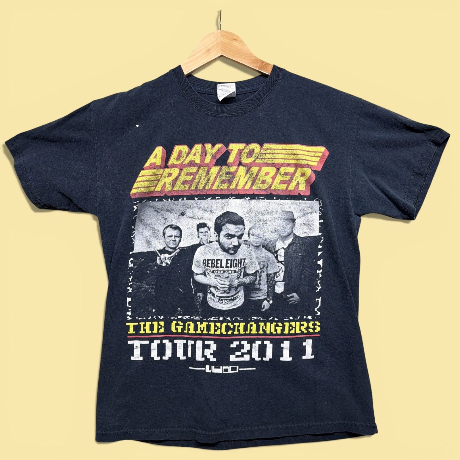 Gildan A Day To Remember 2011 Tour T Shirt Size Medium Hoodie, Sweatshirt | PodTeesHub.com