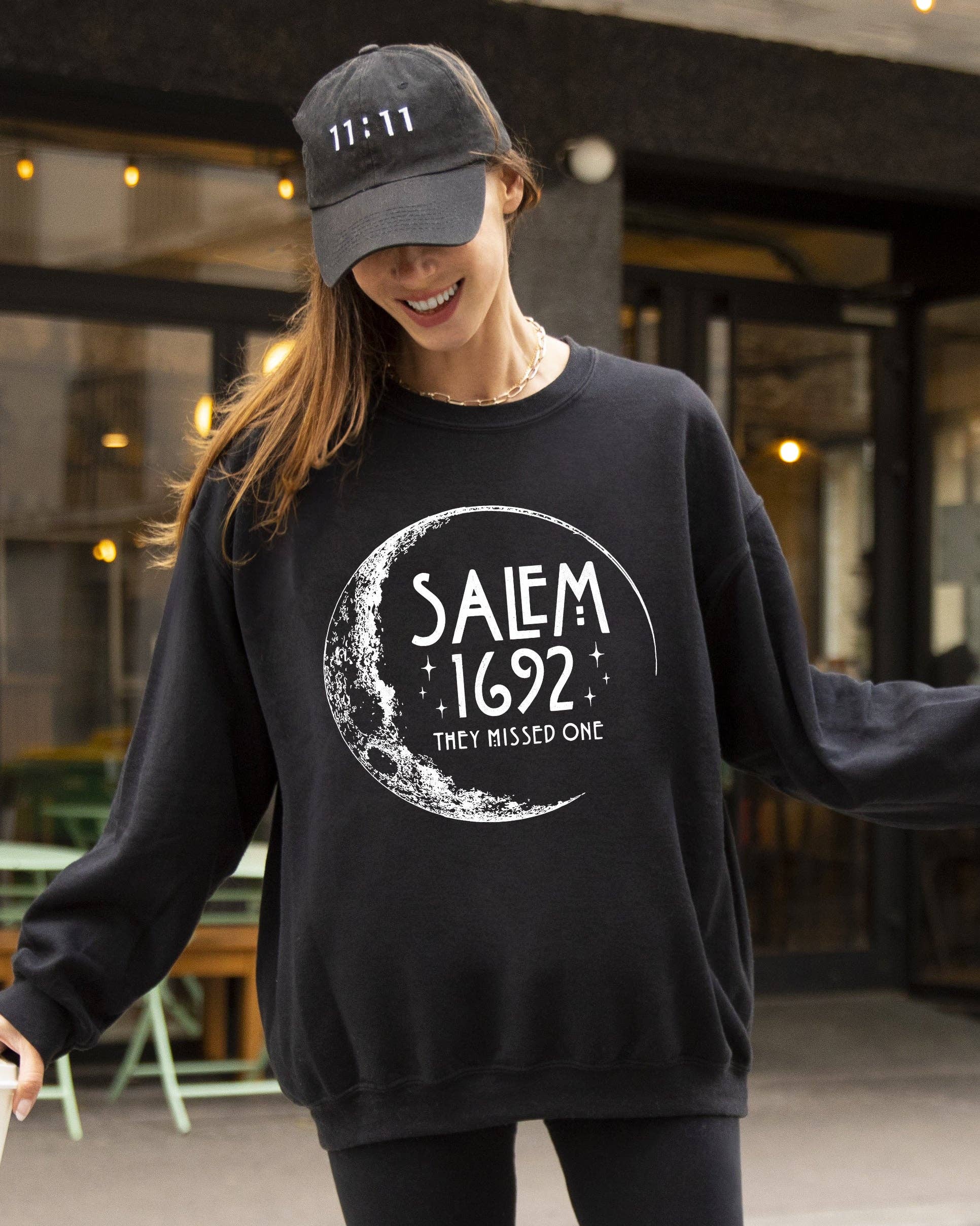 Salem, 1692, Skeleton, Funny, Spooky, Halloween Sweatshirt T-Shirts, Hoodie | PodTeesHub.com