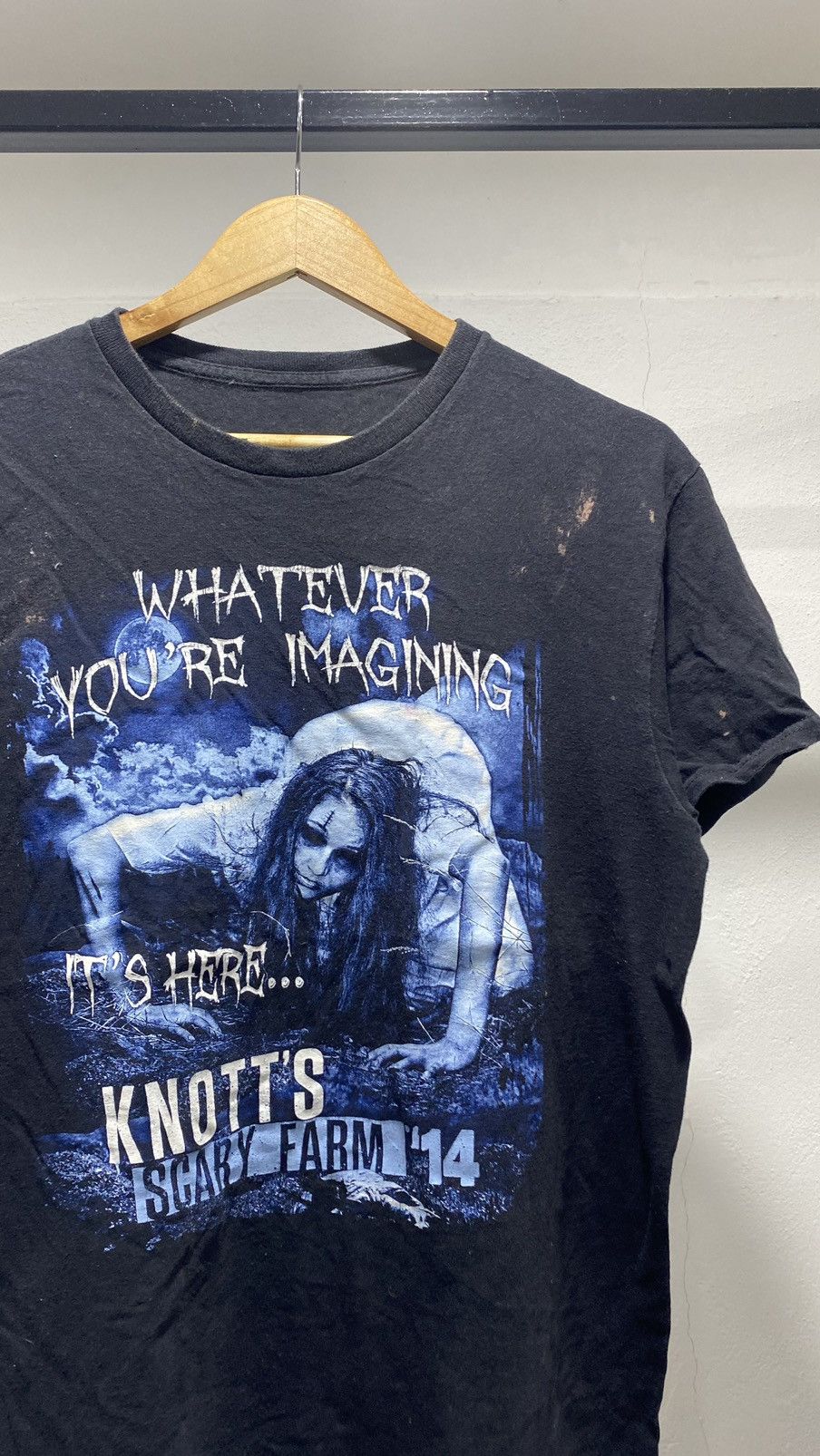 Vintage Promo Tee Movie Scary Farm Hoodie, Sweatshirt | PodTeesHub.com