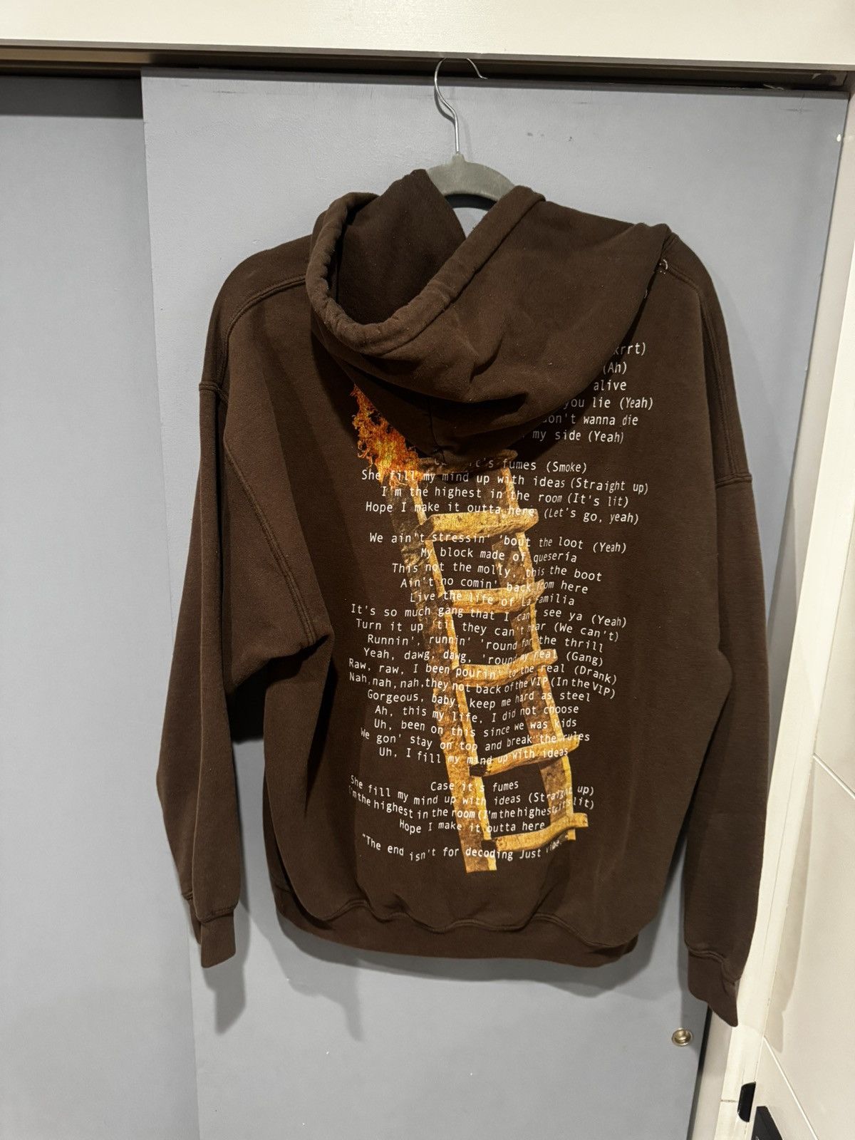 Scott Travis Scott The Highest In The Room Hoodie T-Shirts, Sweatshirt | PodTeesHub.com