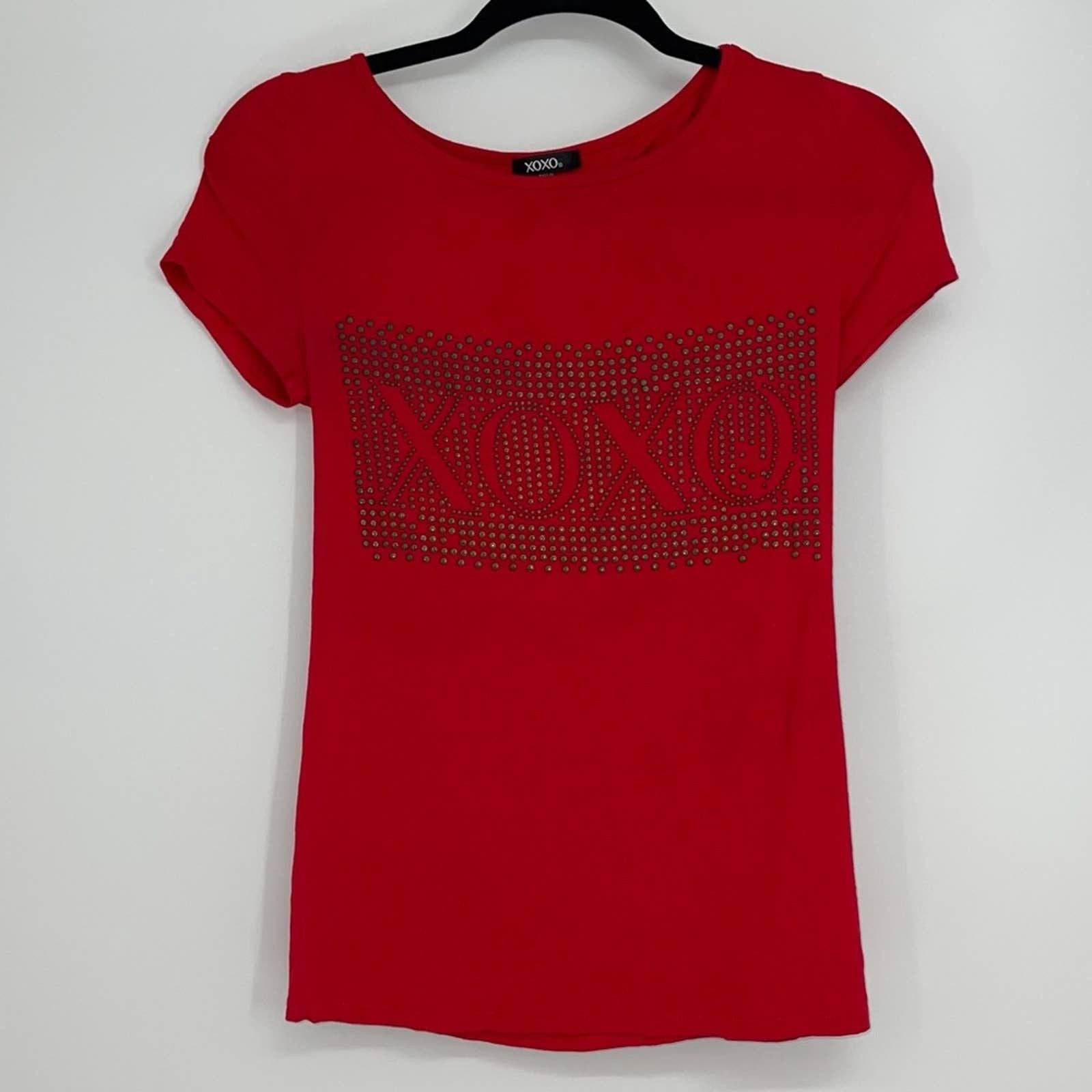 Xoxo Red Short Sleeve Criss Cross Back Top Medium T-Shirts, Hoodie, Sweatshirt | PodTeesHub.com