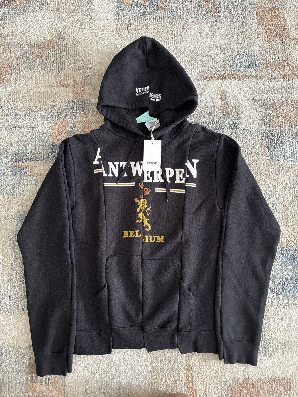 Vetements 2018 Split Antwerp Hoodie T-Shirts, Sweatshirt | PodTeesHub.com