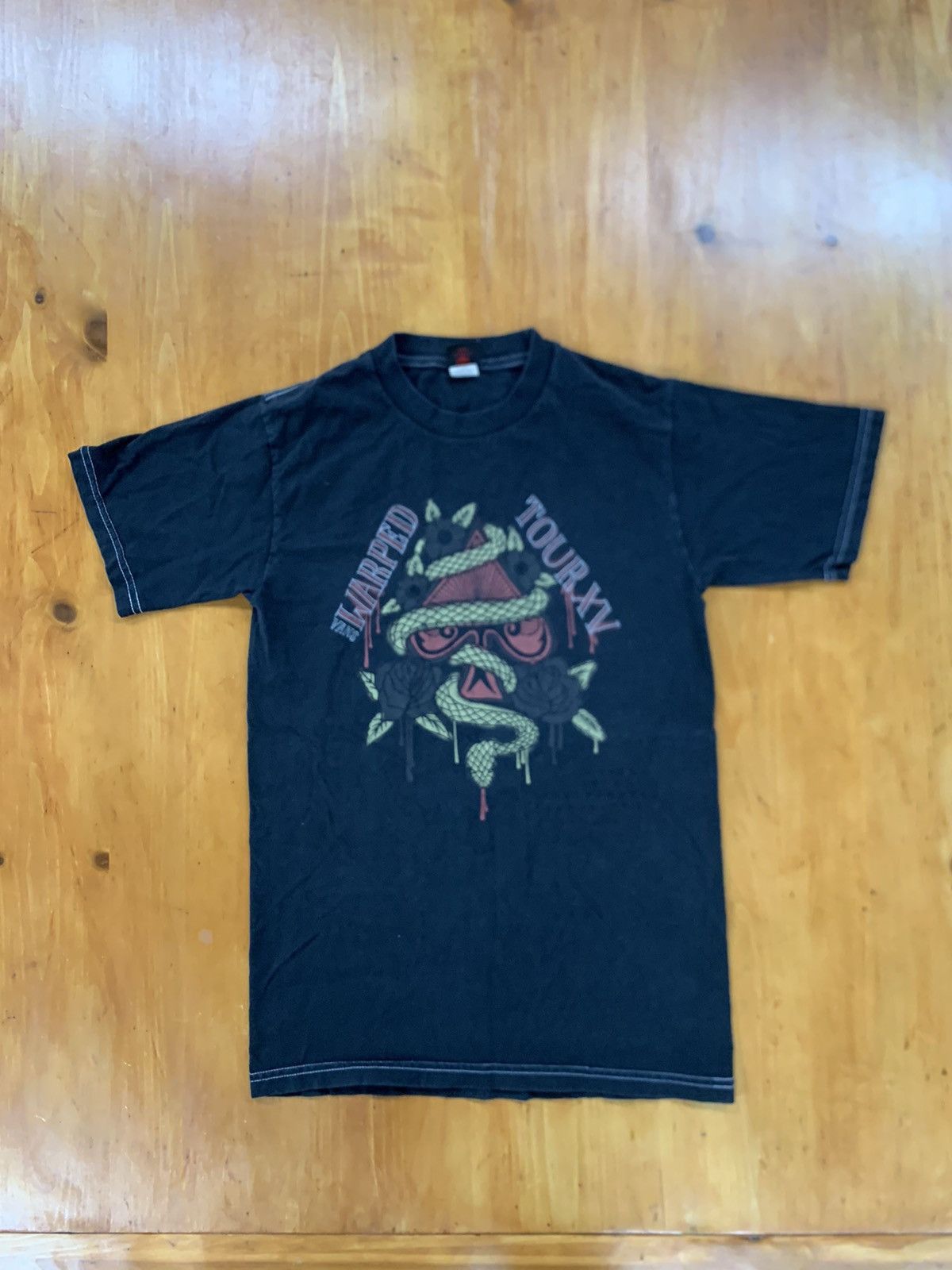 Vintage Vans Warped Tour Xv Pop Punk Tee Hoodie, Sweatshirt | PodTeesHub.com