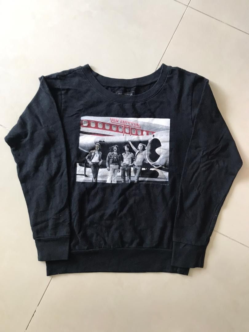 Led Zeppelin Sweatshirt Band Led Zeppelin T-Shirts, Hoodie | PodTeesHub.com