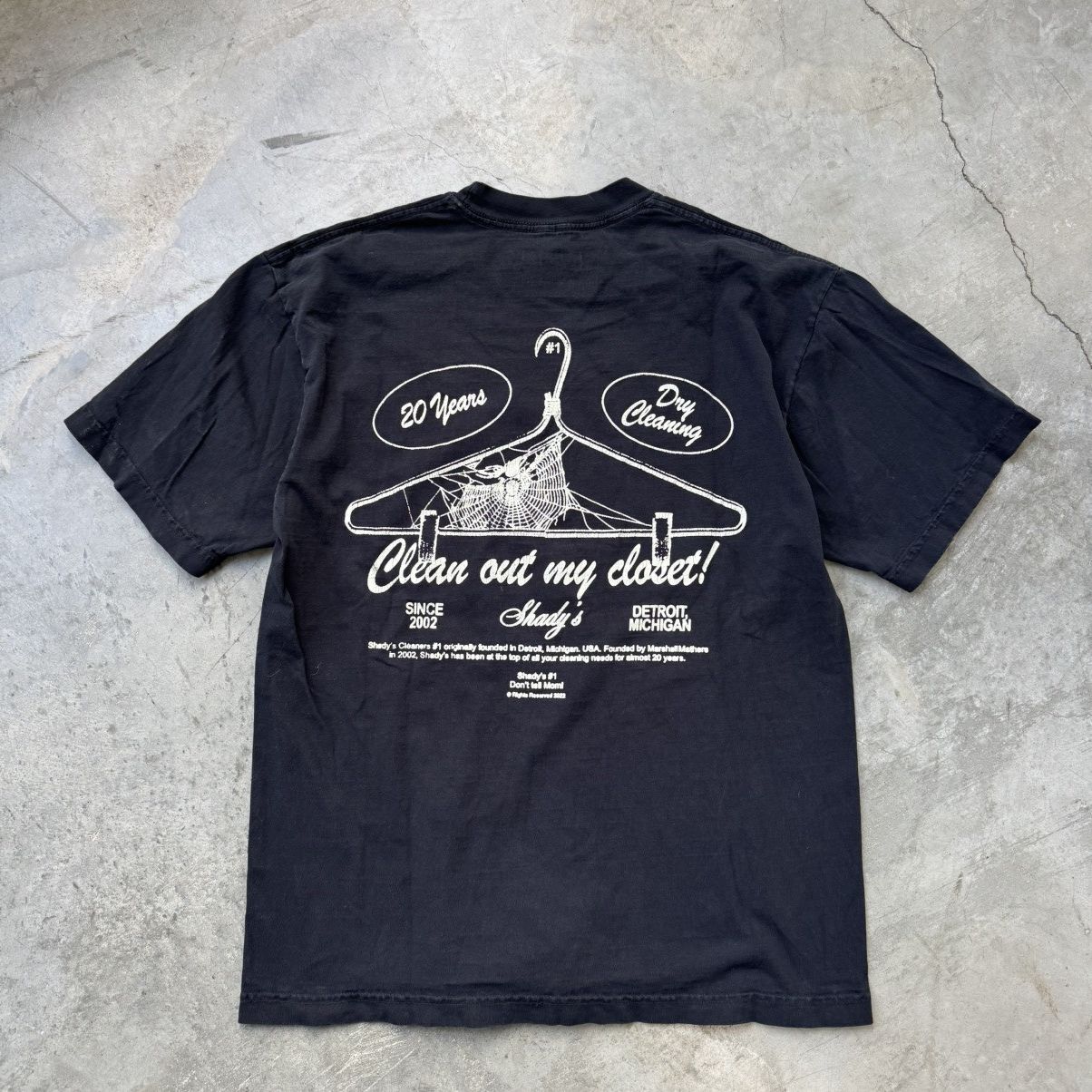 Eminem Clean Out My Closet Slim Shady Dry Cleaning Tour Tee Hoodie, Sweatshirt | PodTeesHub.com