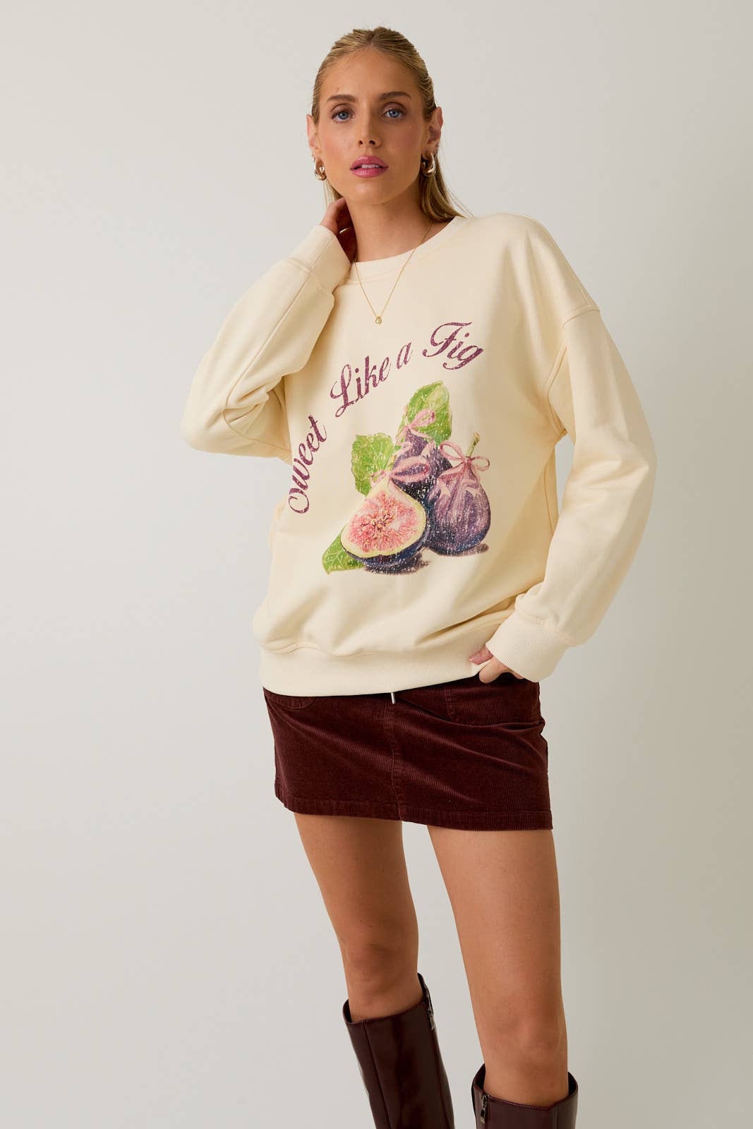 Crew Neck Long Sleeve Fig Graphic Print Sweatshirt T-Shirts, Hoodie | PodTeesHub.com