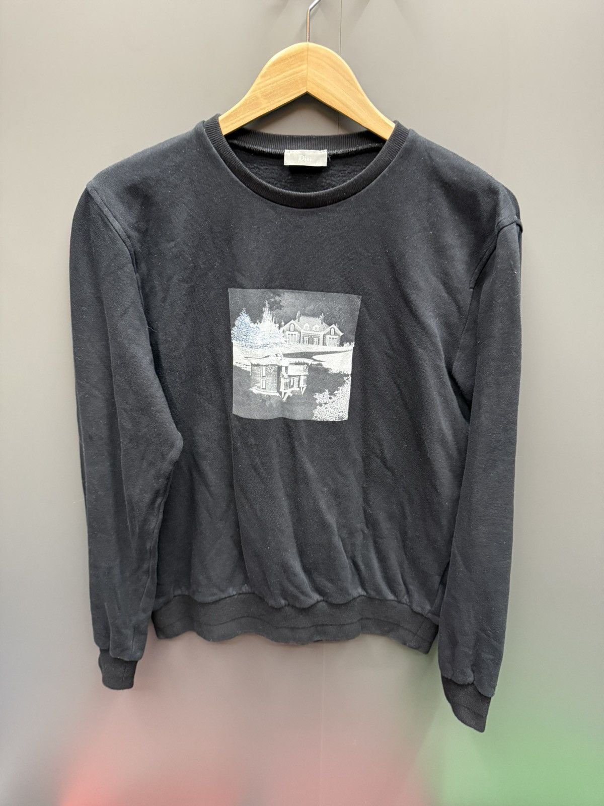Dior Mansion Graphic Crewneck Black Medium T-Shirts, Hoodie, Sweatshirt | PodTeesHub.com