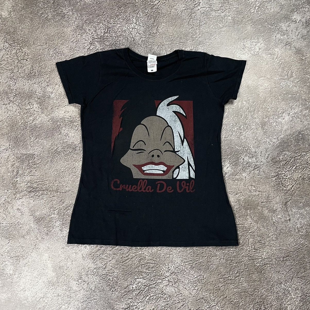 Vintage Y2k Adult Cruella Devil Creepy Face Funny Tee Hoodie, Sweatshirt | PodTeesHub.com