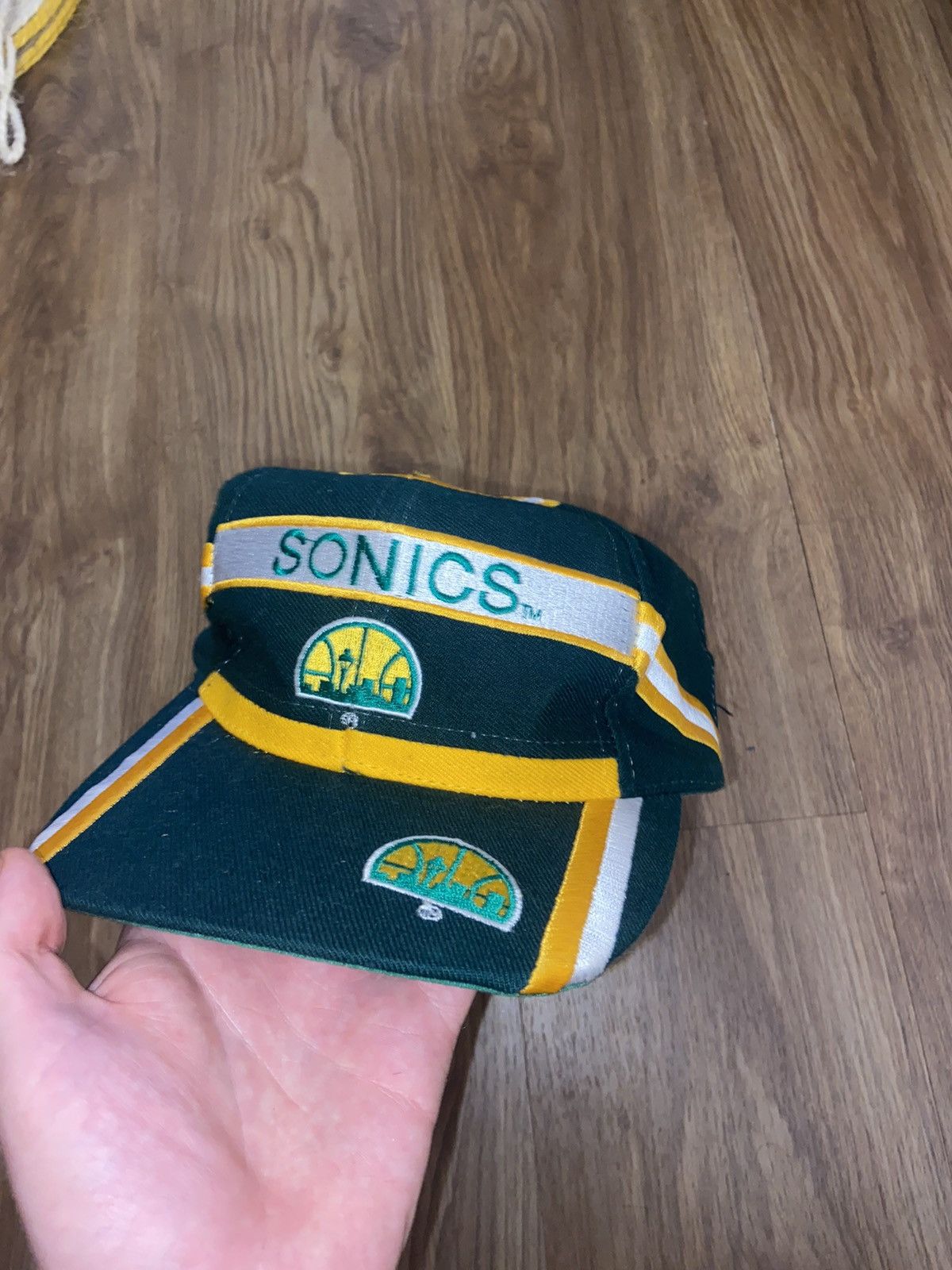 Vintage Final Drop 90s Seattle Super Sonics Nba Sport Men S Cap T-Shirts, Hoodie, Sweatshirt | PodTeesHub.com