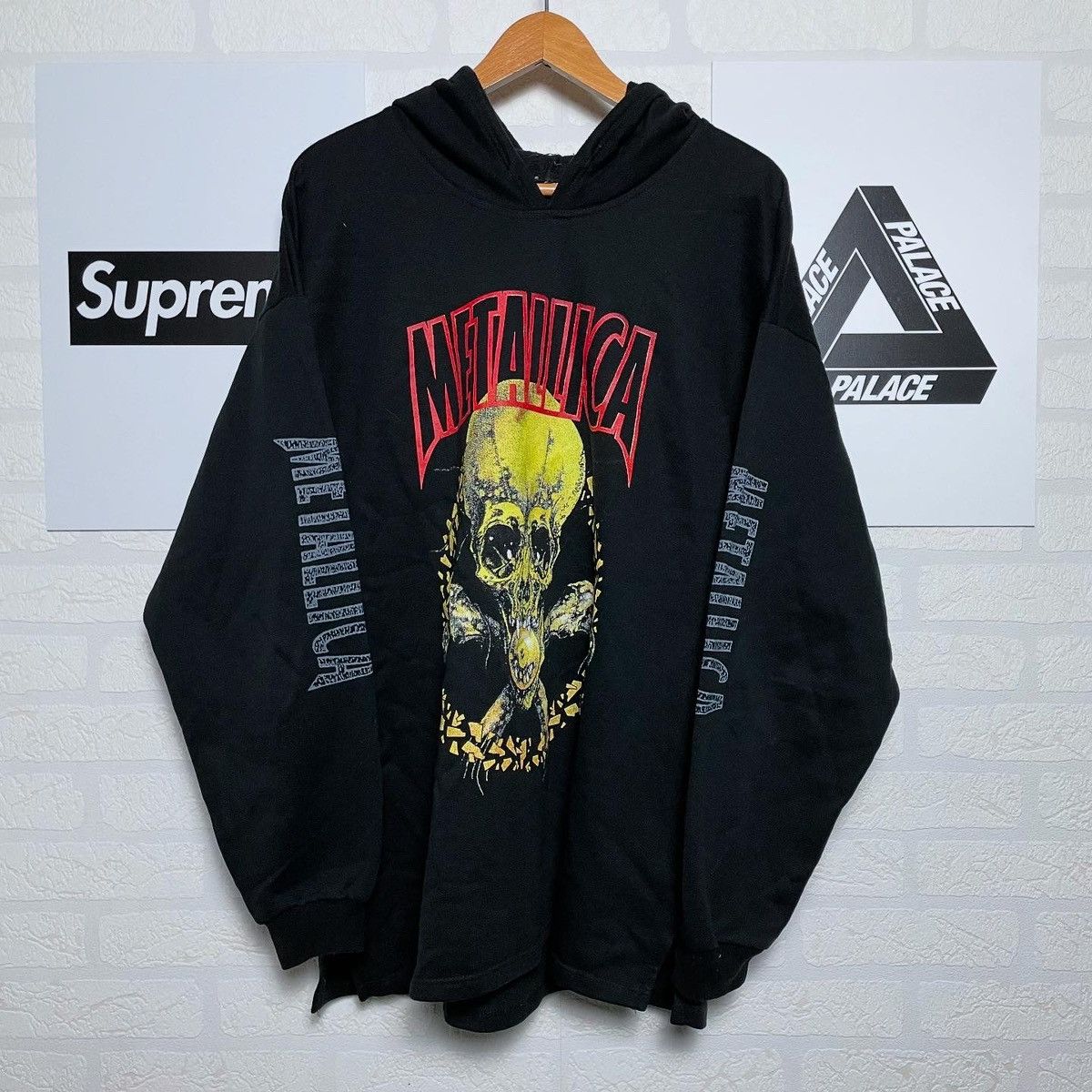 Hoodie Metallica No Leaf Clover Rare Rock Band 90s Vintage T-Shirts, Sweatshirt | PodTeesHub.com