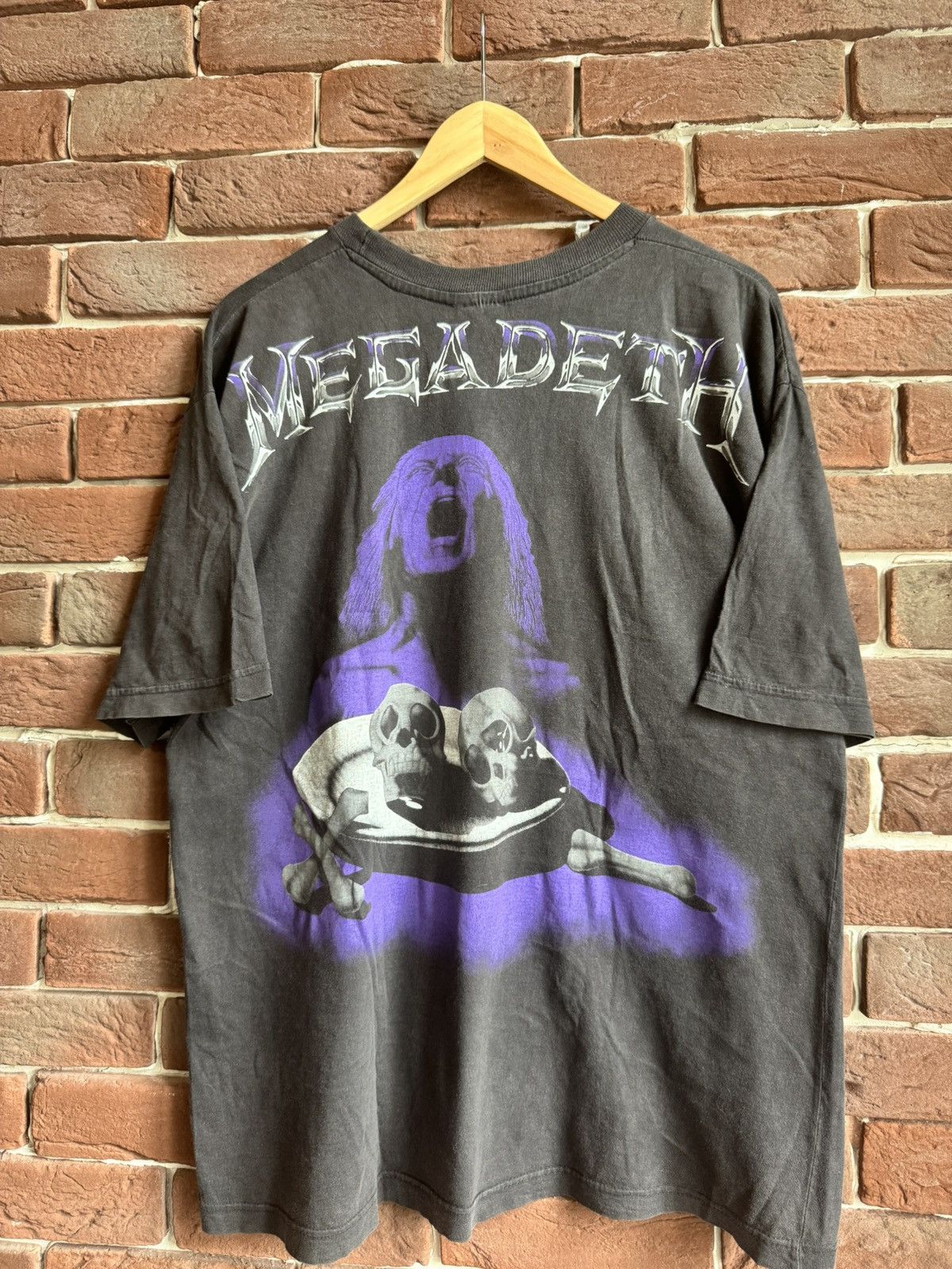 Band Tees Megadeth Rare Vintage 90s Countdown Metal Band Tee L Hoodie, Sweatshirt | PodTeesHub.com