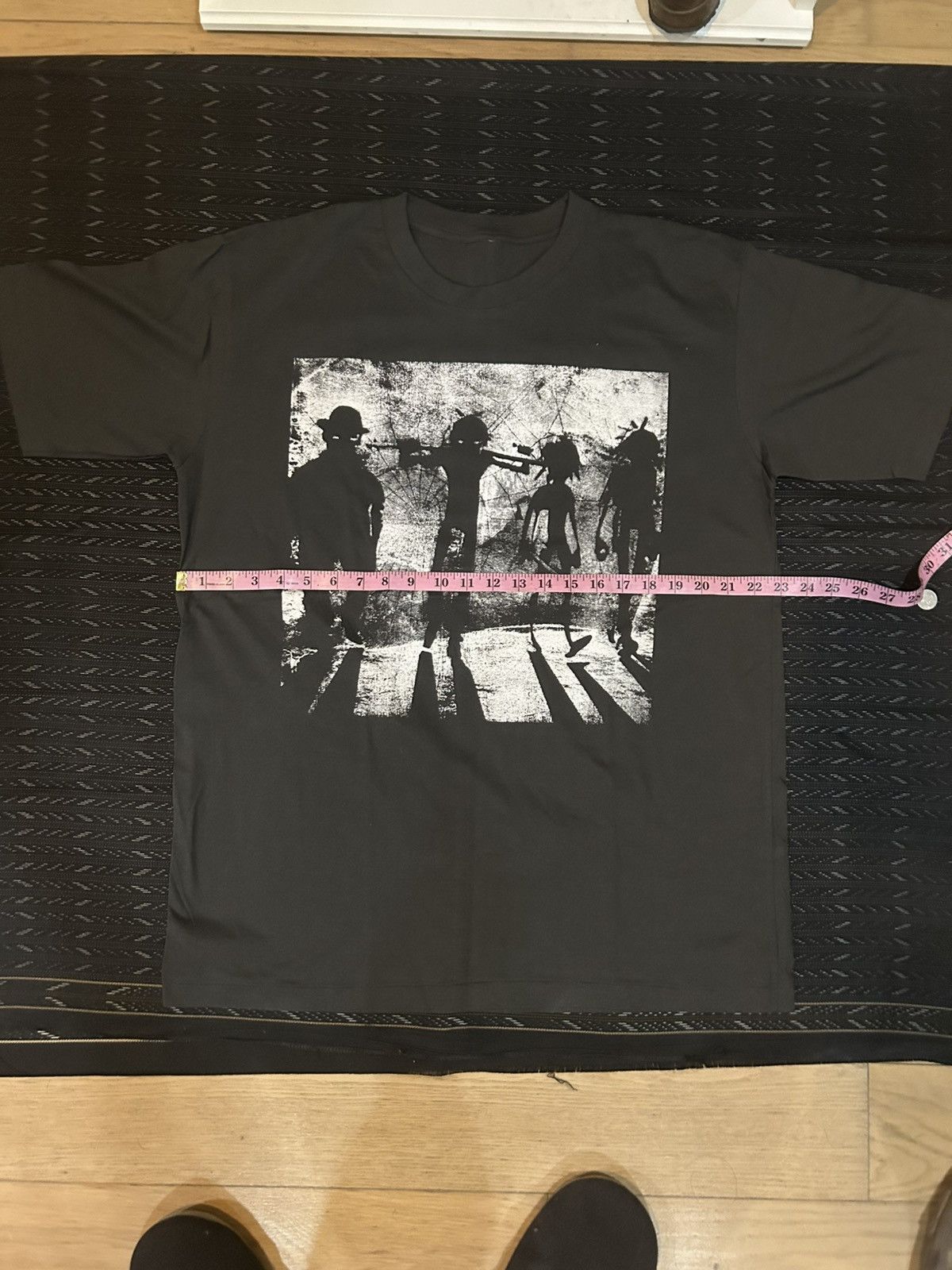 Band Tees Gorillaz Vintage Band T Shirt Hoodie, Sweatshirt | PodTeesHub.com