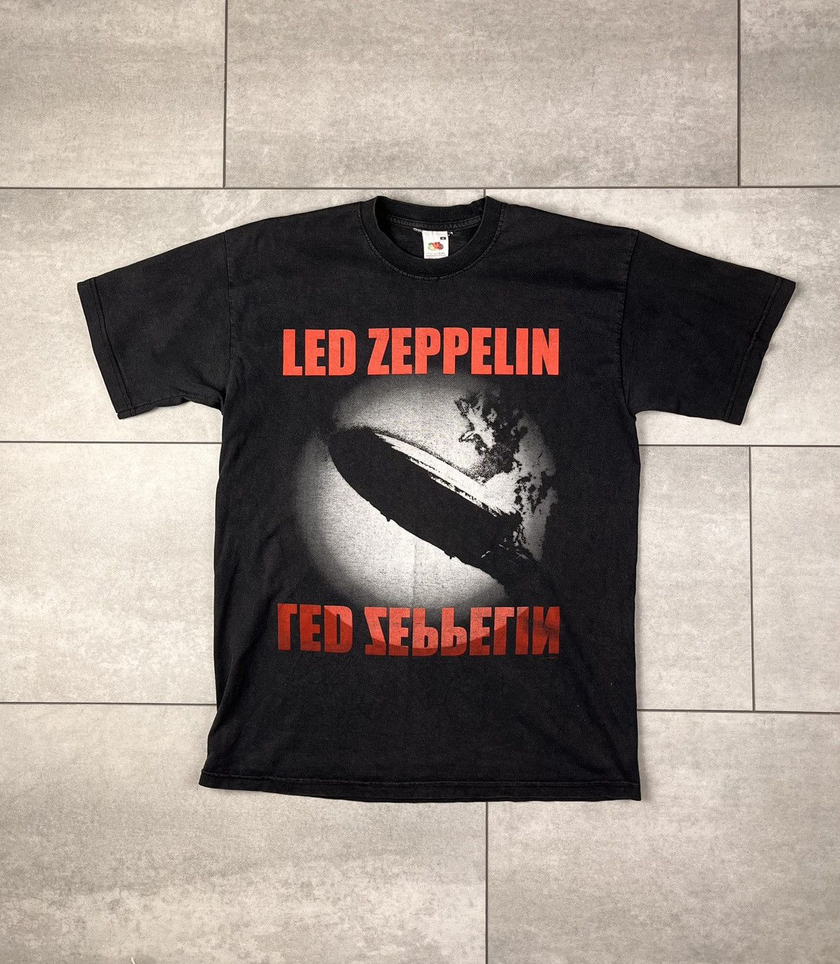 Led Zeppelin X Vintage Led Zeppelin 2001 Tee Size M Fotl Premium Hoodie, Sweatshirt | PodTeesHub.com