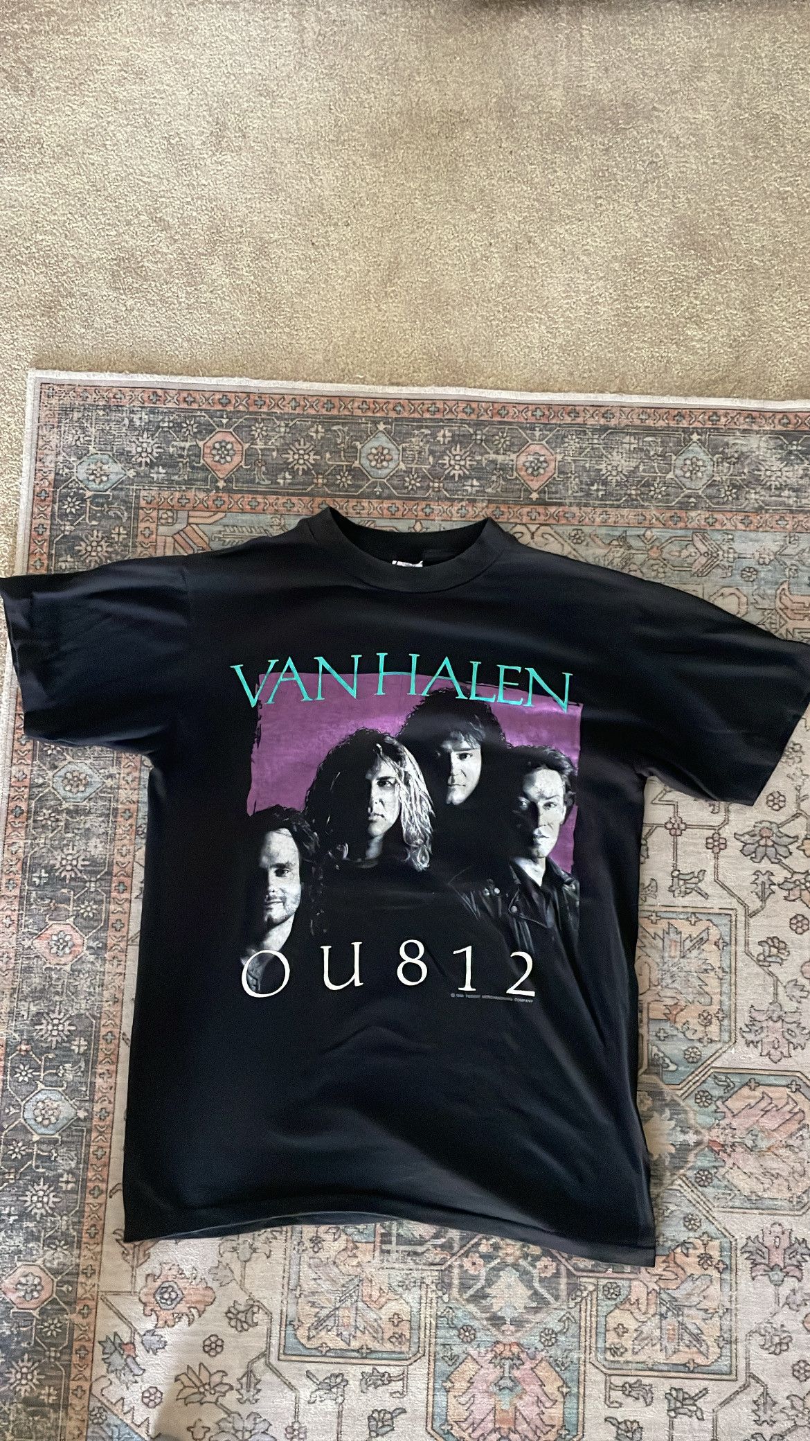 Band Tees Vintage Van Halen 80s Tour Shirt M Hoodie, Sweatshirt | PodTeesHub.com